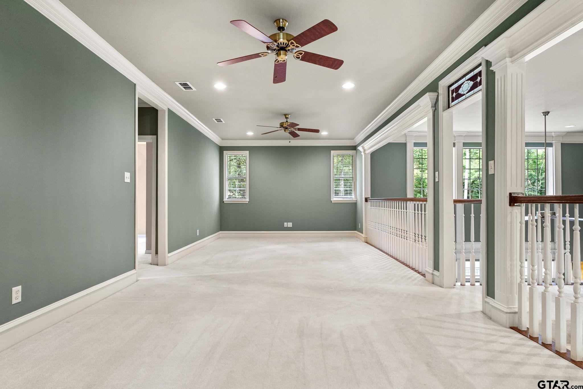 Tyler, Texas, 75703, United States, 6 Bedrooms Bedrooms, ,5 BathroomsBathrooms,Residential,Active,1892424