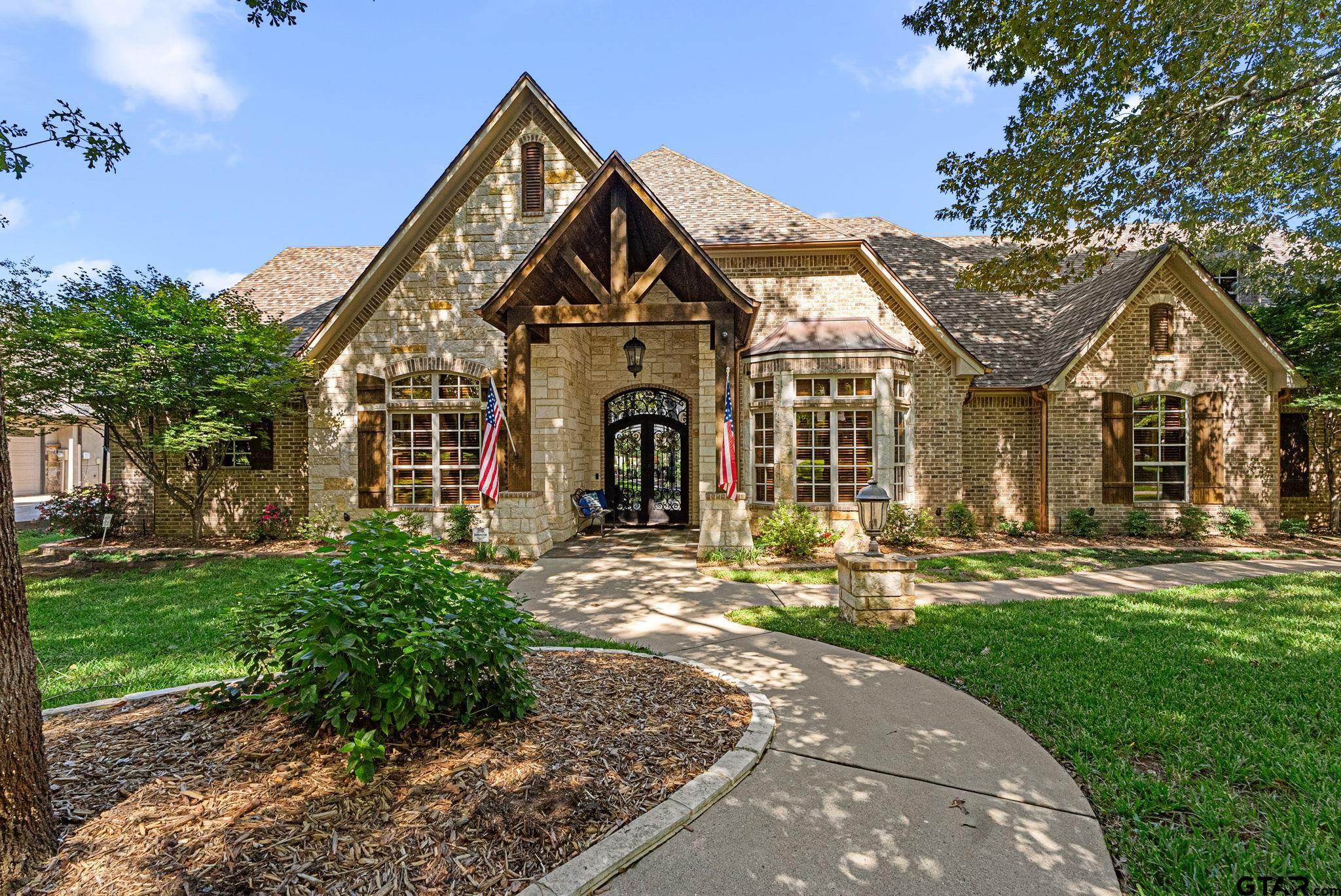 Tyler, Texas, 75707, United States, 4 Bedrooms Bedrooms, ,4 BathroomsBathrooms,Residential,Active,1944068