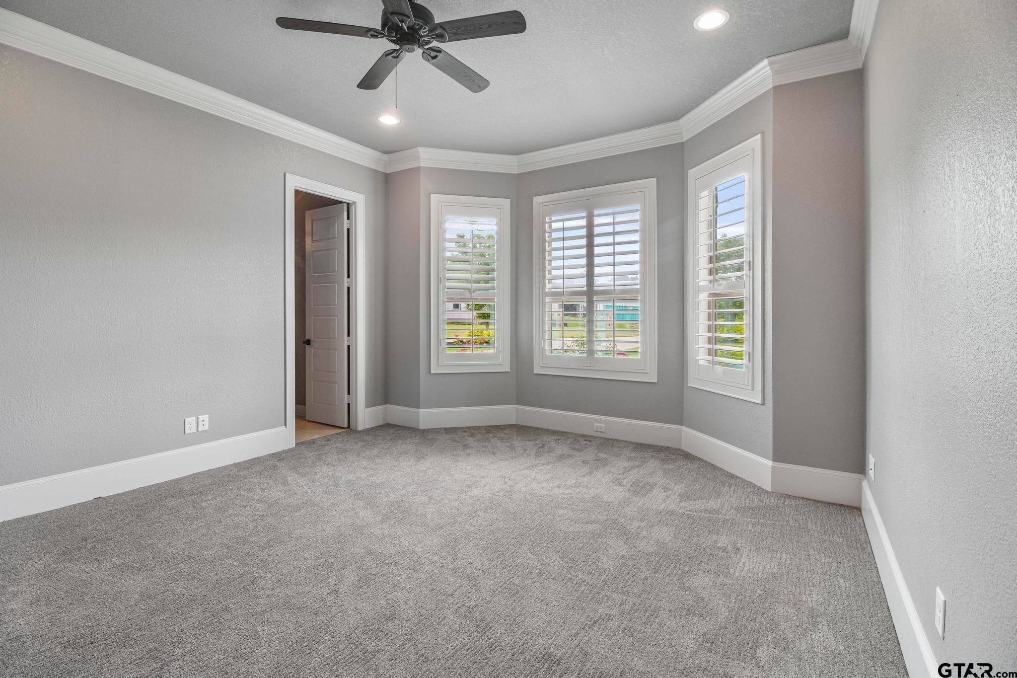 Tyler, Texas, 75703, United States, 6 Bedrooms Bedrooms, ,9 BathroomsBathrooms,Residential,Active,1953435