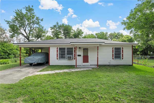 211 S SMYTH ST, MART, TX 76664 - Image 1