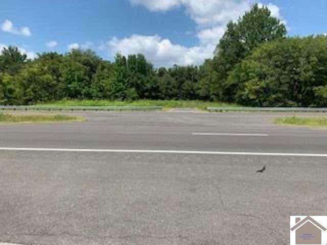 8605 US HIGHWAY 60 W, WEST PADUCAH, KY 42086, photo 1 of 5