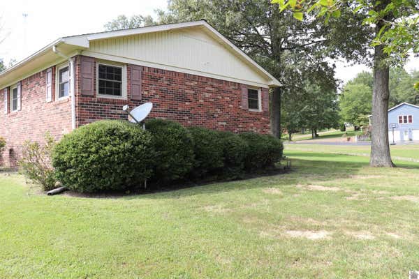 4076 DOGWOOD LN, PADUCAH, KY 42003, photo 5 of 32