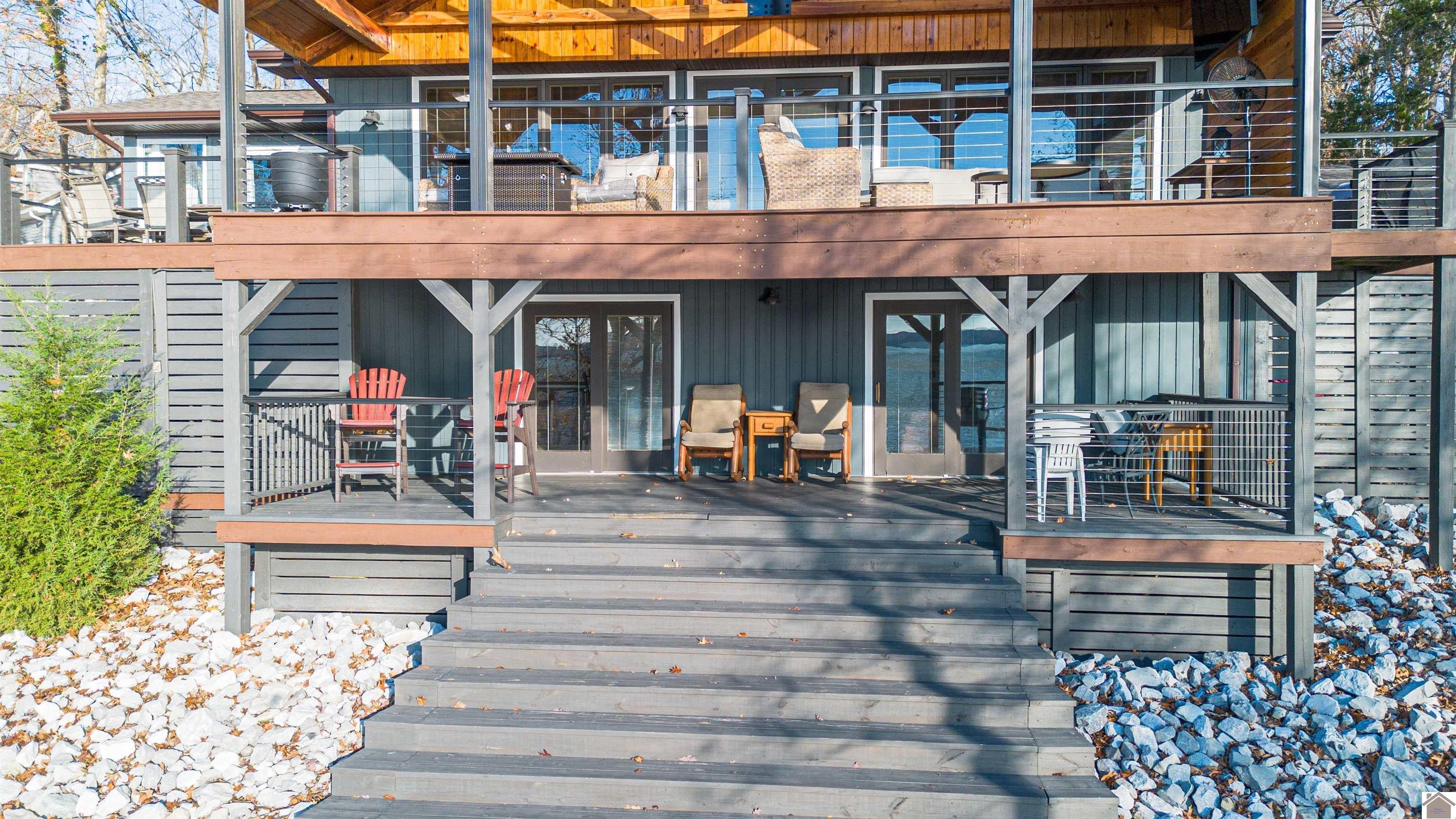 Eddyville, Kentucky, 42038, United States, 3 Bedrooms Bedrooms, ,3 BathroomsBathrooms,Residential,Active,1999917