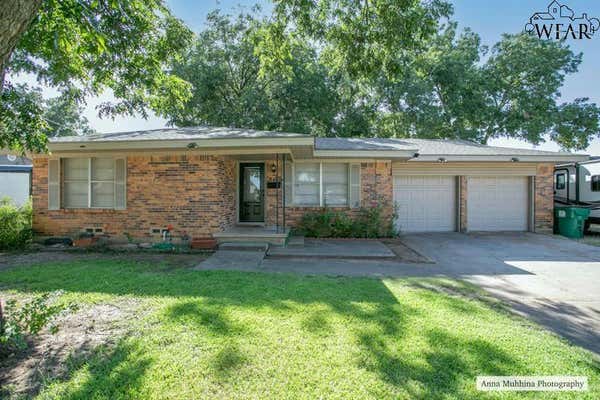 810 EASY ST, BURKBURNETT, TX 76354 - Image 1