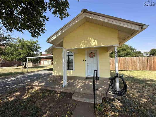 709 N MAIN ST, ELECTRA, TX 76360 - Image 1