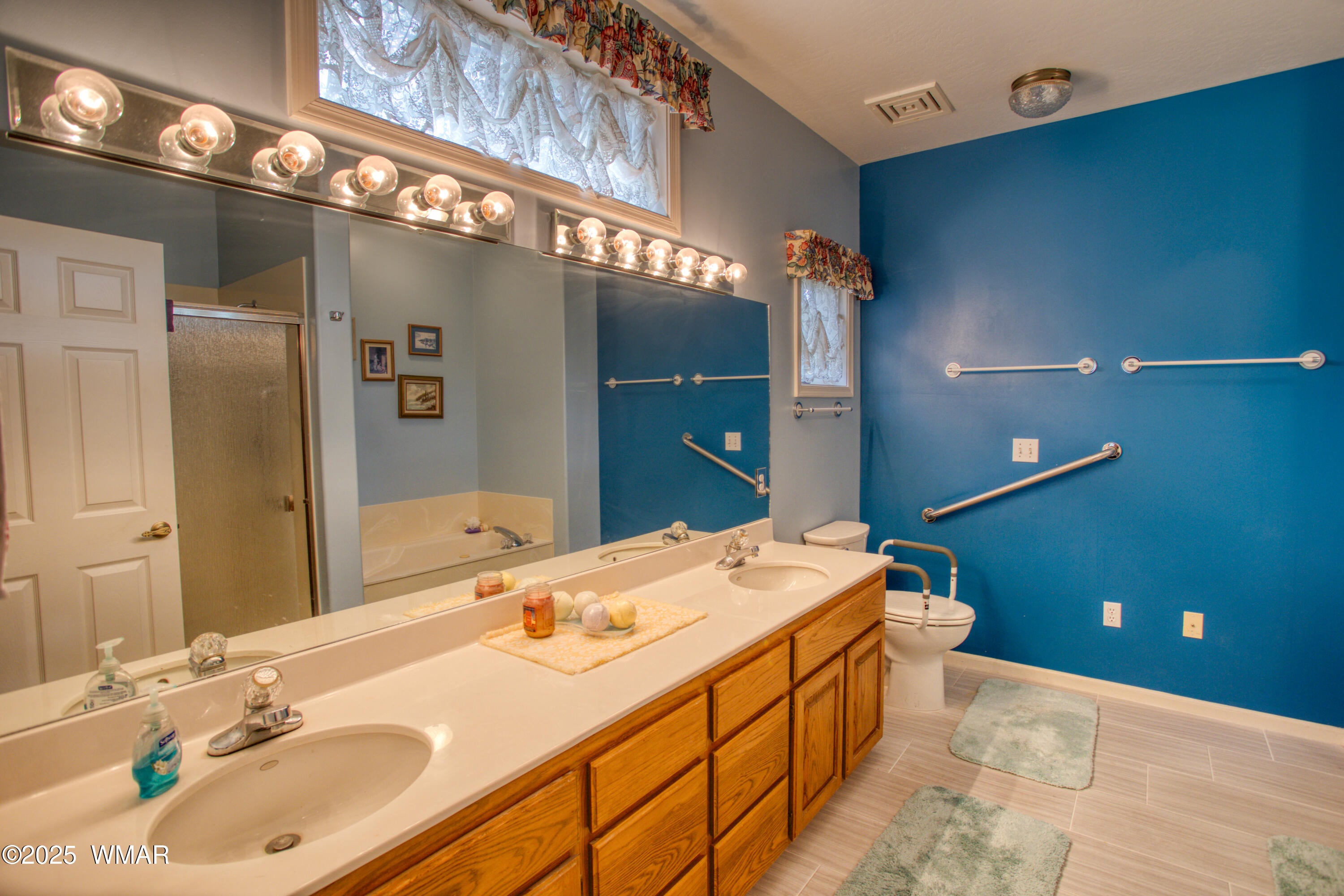 Lakeside, Arizona, 85929, United States, 3 Bedrooms Bedrooms, ,2 BathroomsBathrooms,Residential,Active,1995261