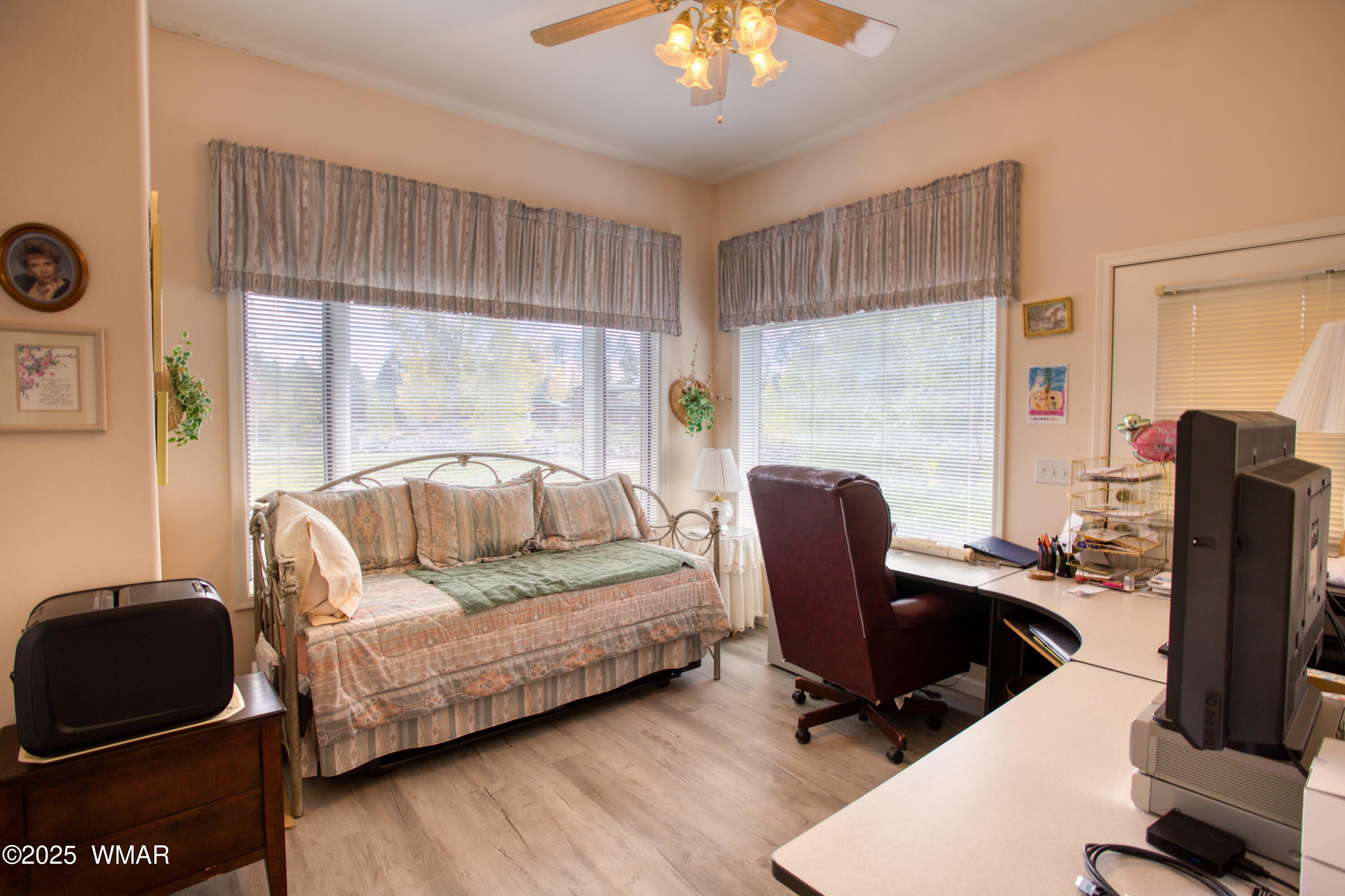 Lakeside, Arizona, 85929, United States, 3 Bedrooms Bedrooms, ,2 BathroomsBathrooms,Residential,Active,1995261