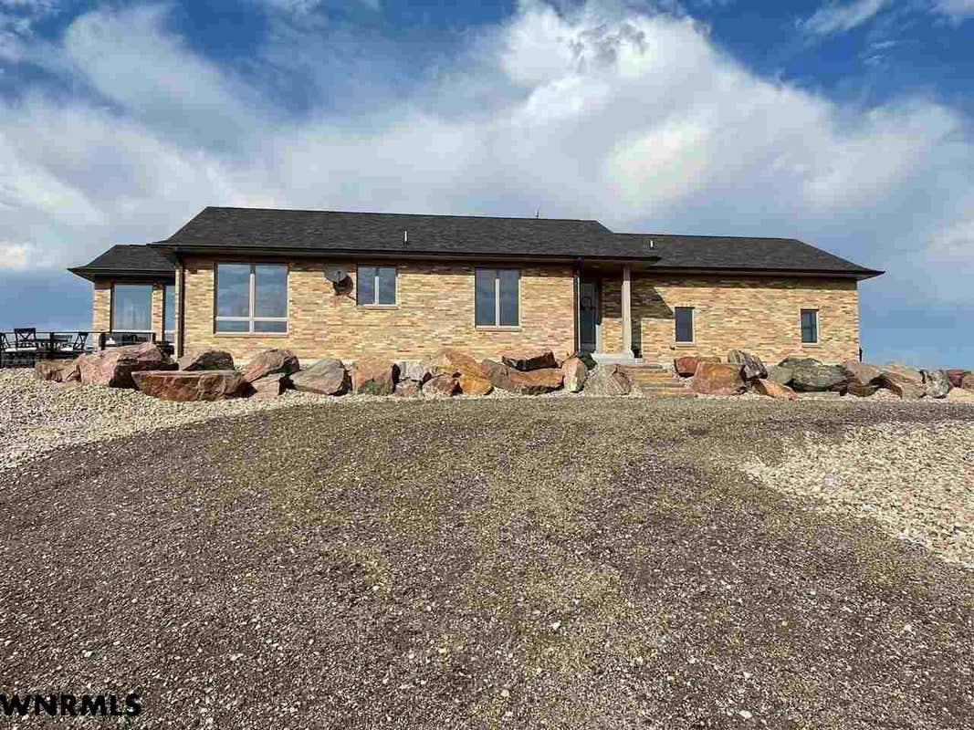 20682 COUNTY ROAD 26, SCOTTSBLUFF, NE 69361 Single Family 