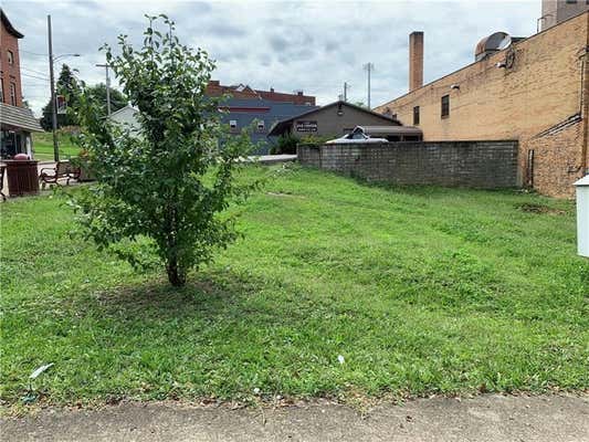 105 W CRAWFORD AVE APT 107, CONNELLSVILLE, PA 15425, photo 2 of 5