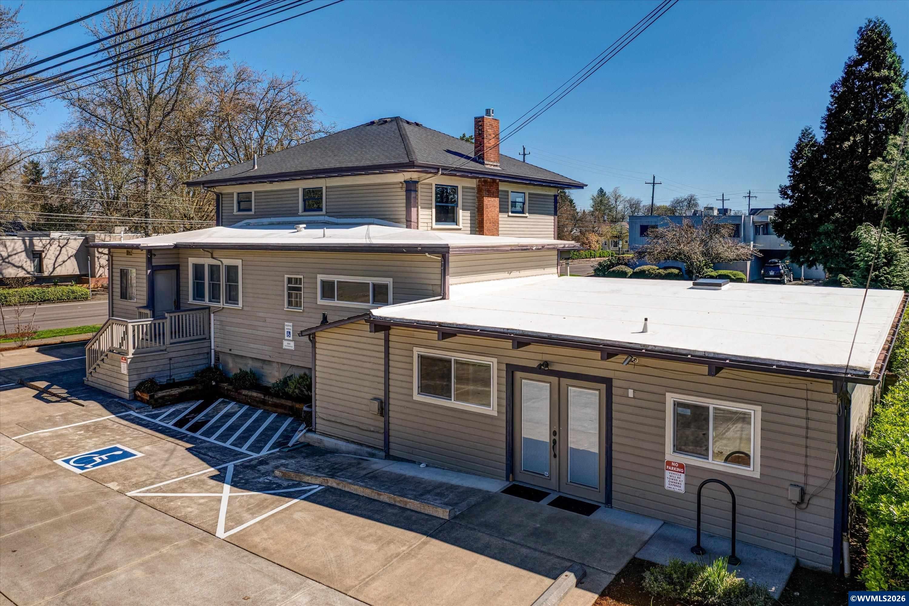 Corvallis, Oregon, 97330, United States, 6 Bedrooms Bedrooms, ,5 BathroomsBathrooms,Residential,Active,2032418