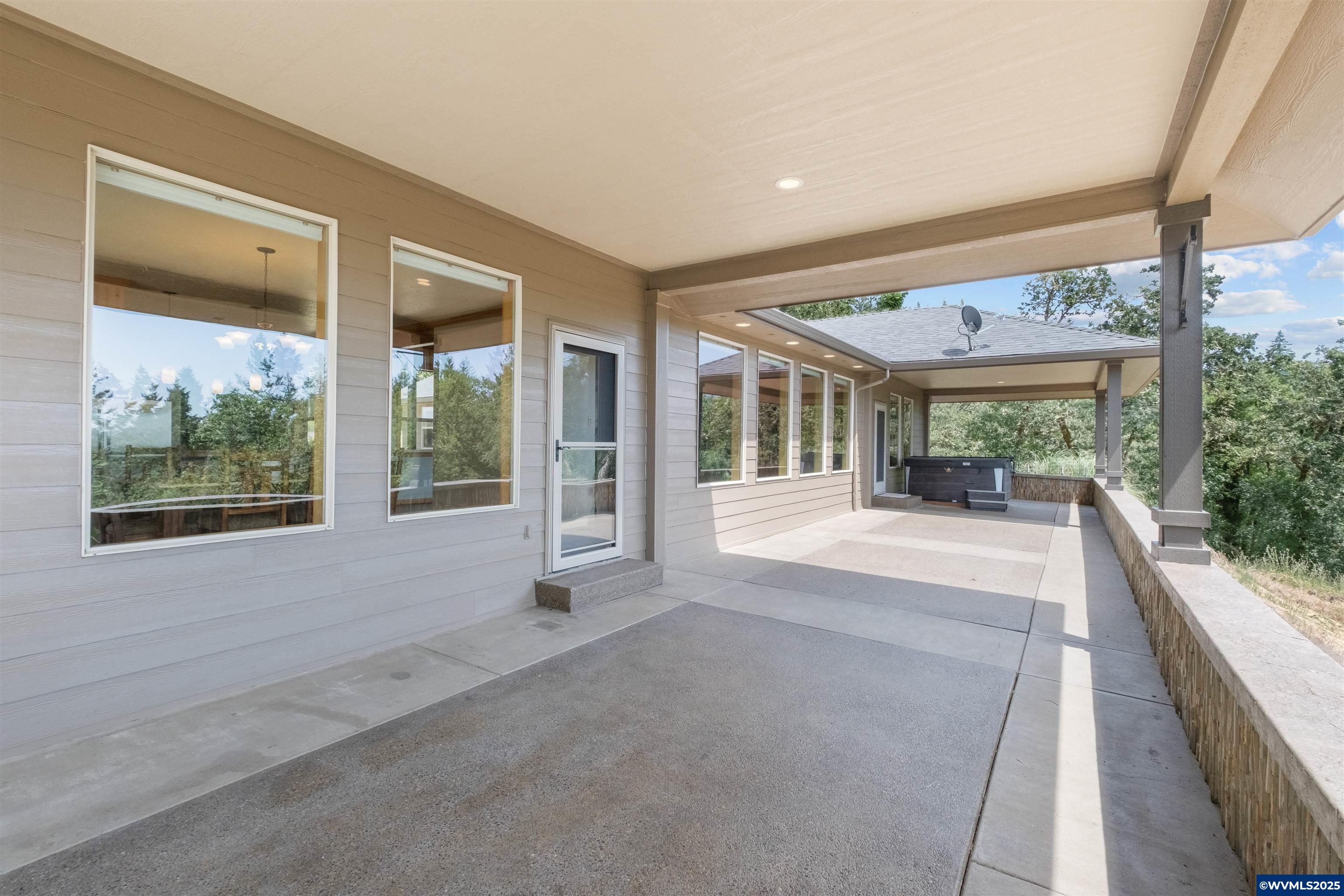 Brownsville, Oregon, 97327, United States, ,4 BathroomsBathrooms,Residential,Active,1859350