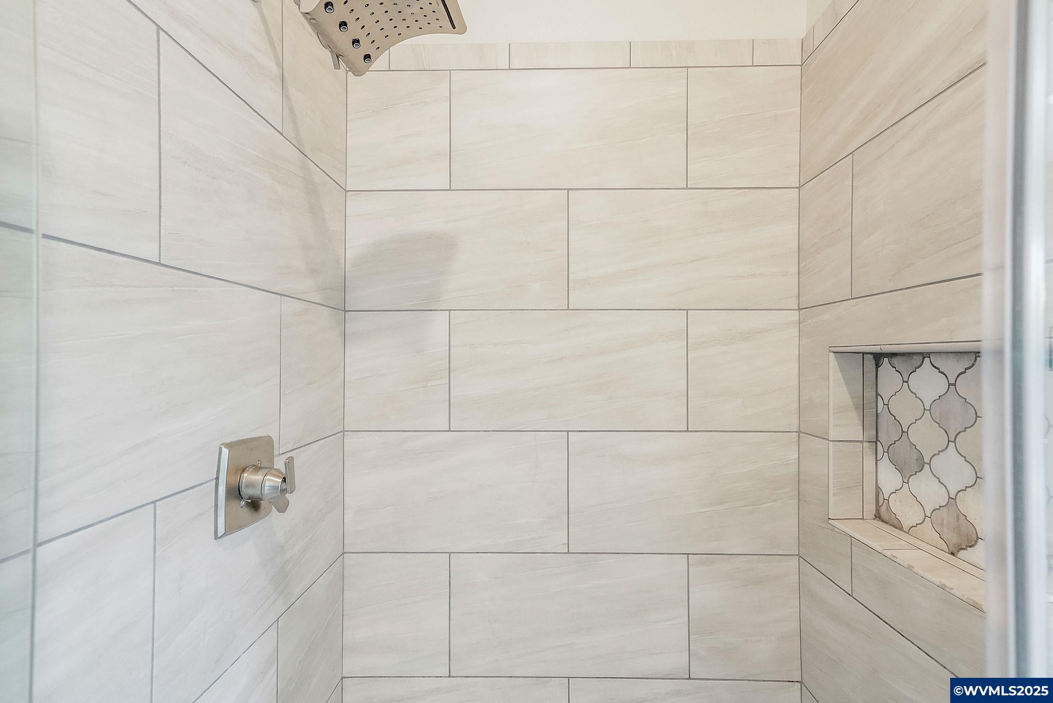 Salem, Oregon, 97302, United States, ,5 BathroomsBathrooms,Residential,Active,1849214