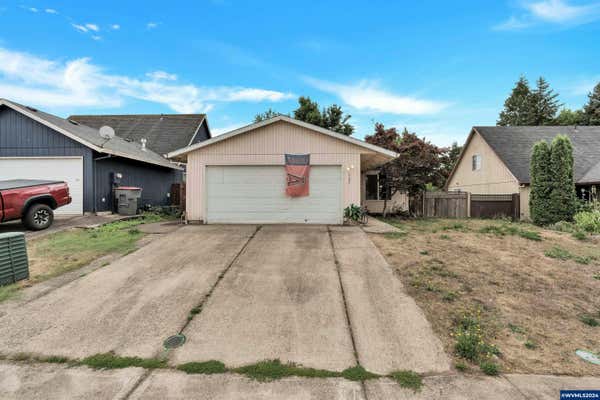 325 COSMO ST, LAFAYETTE, OR 97127 - Image 1