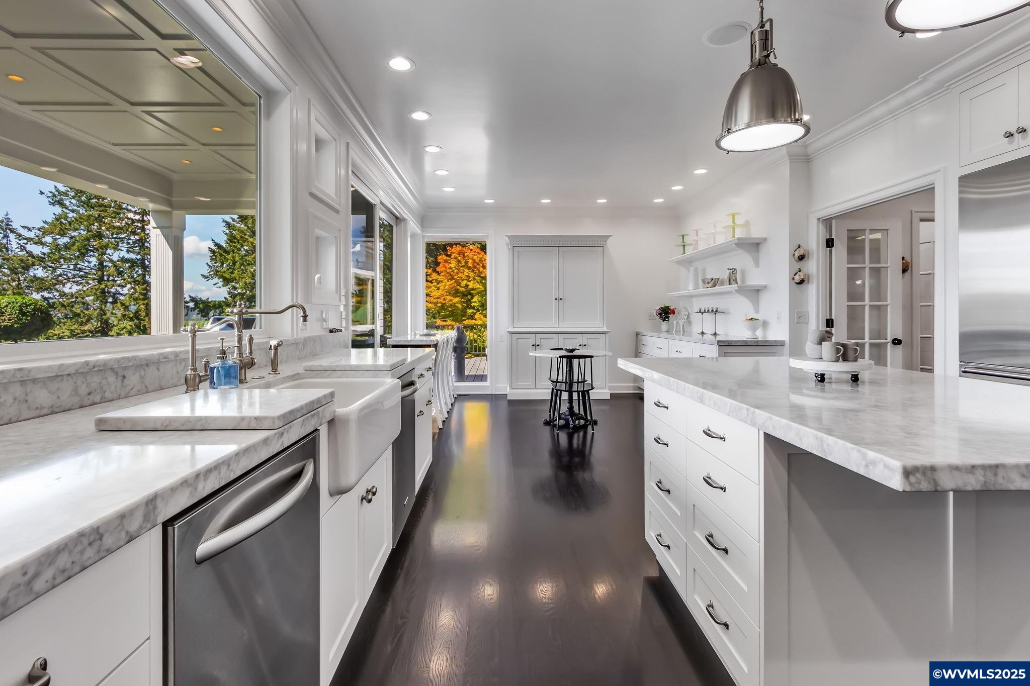 Salem, Oregon, 97302, United States, ,6 BathroomsBathrooms,Residential,Active,1770054