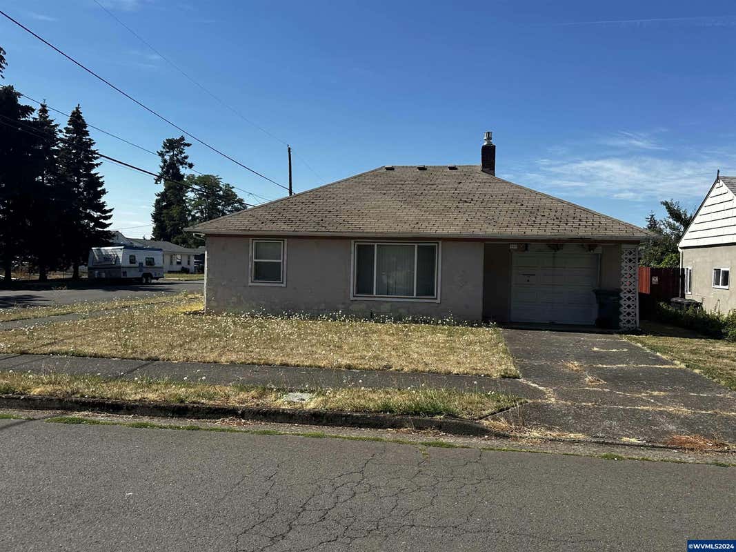 390 S 7TH ST, LEBANON, OR 97355, photo 1