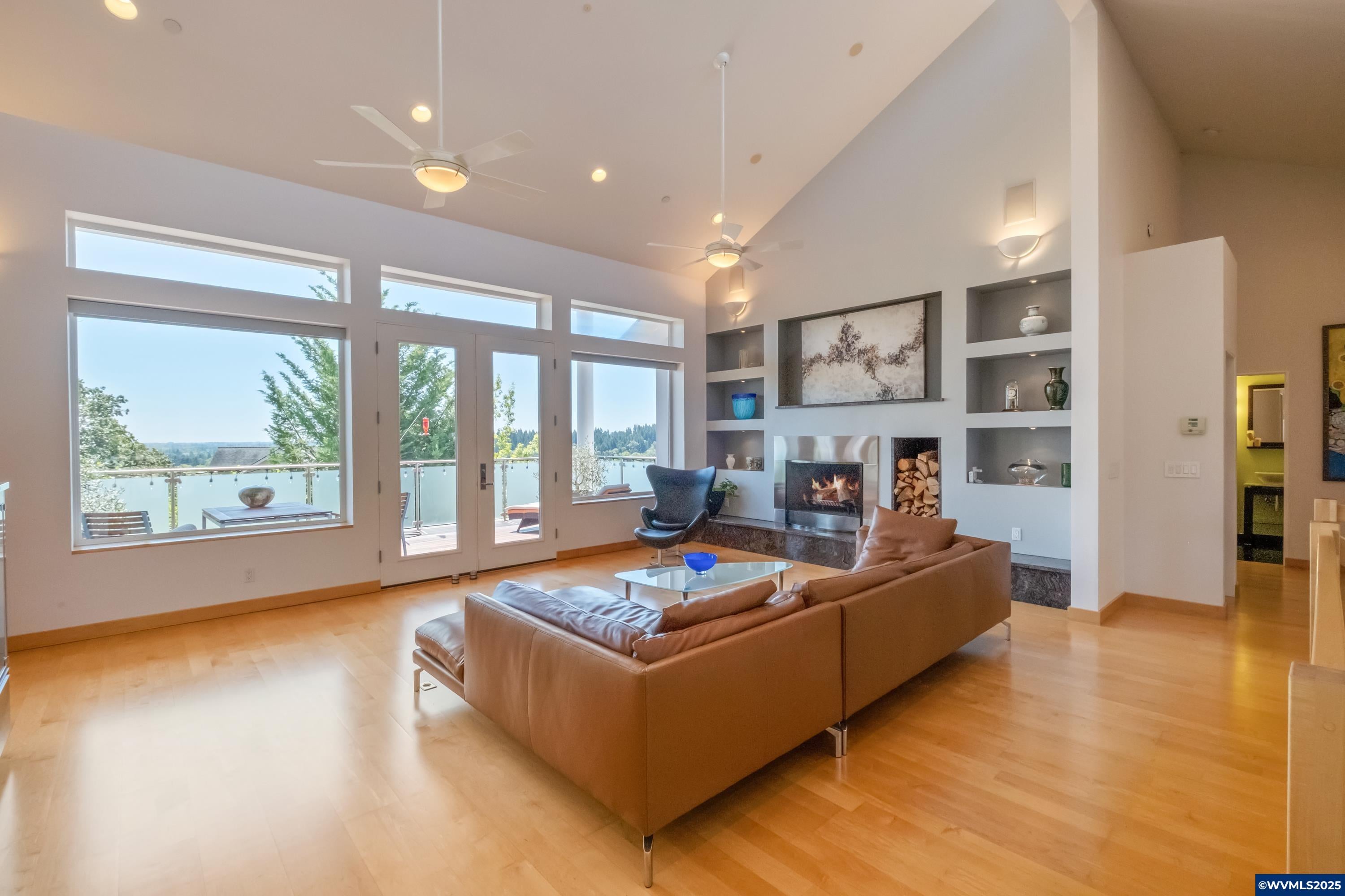 Corvallis, Oregon, 97330, United States, 4 Bedrooms Bedrooms, ,3 BathroomsBathrooms,Residential,Active,1922271