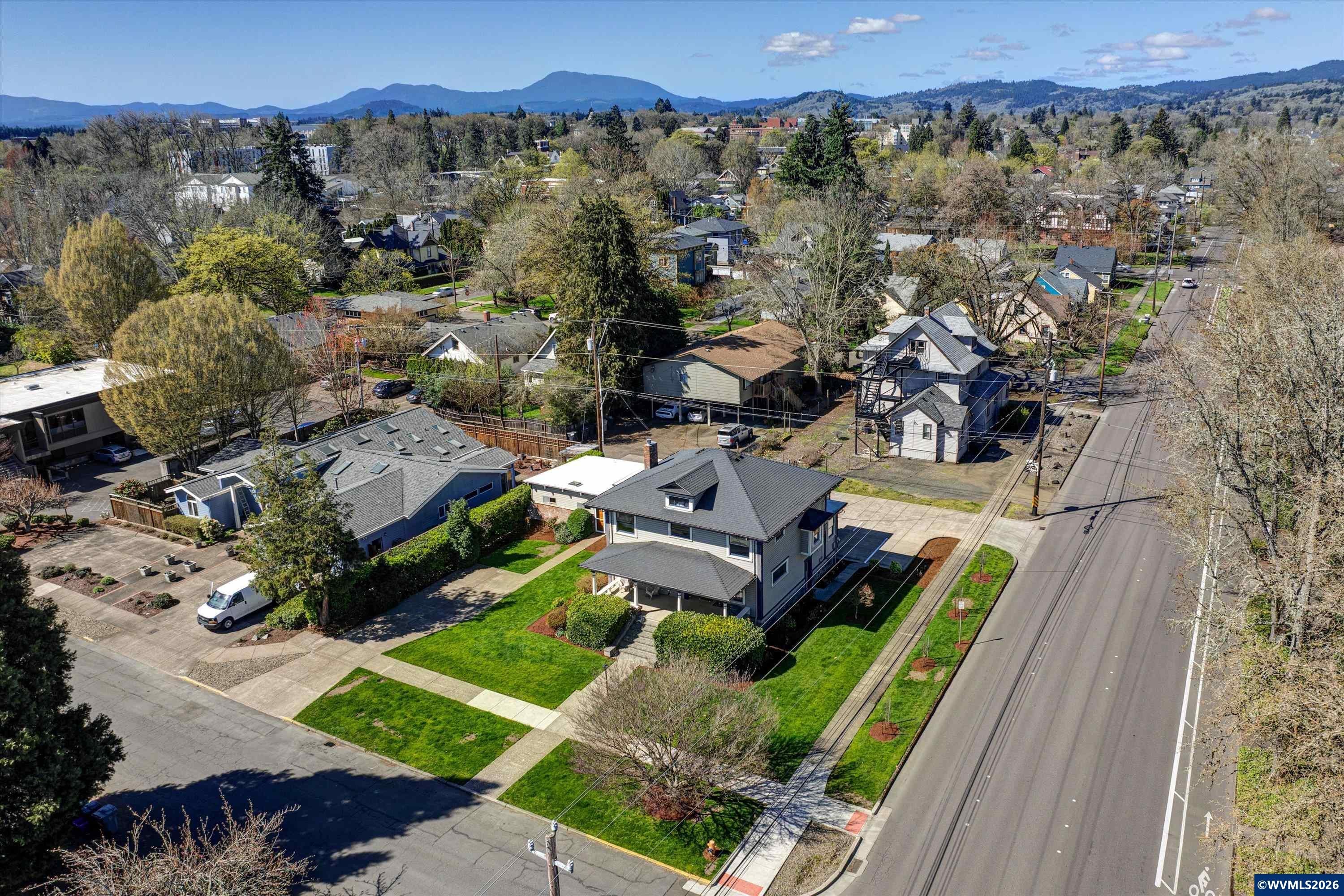 Corvallis, Oregon, 97330, United States, 6 Bedrooms Bedrooms, ,5 BathroomsBathrooms,Residential,Active,2032418
