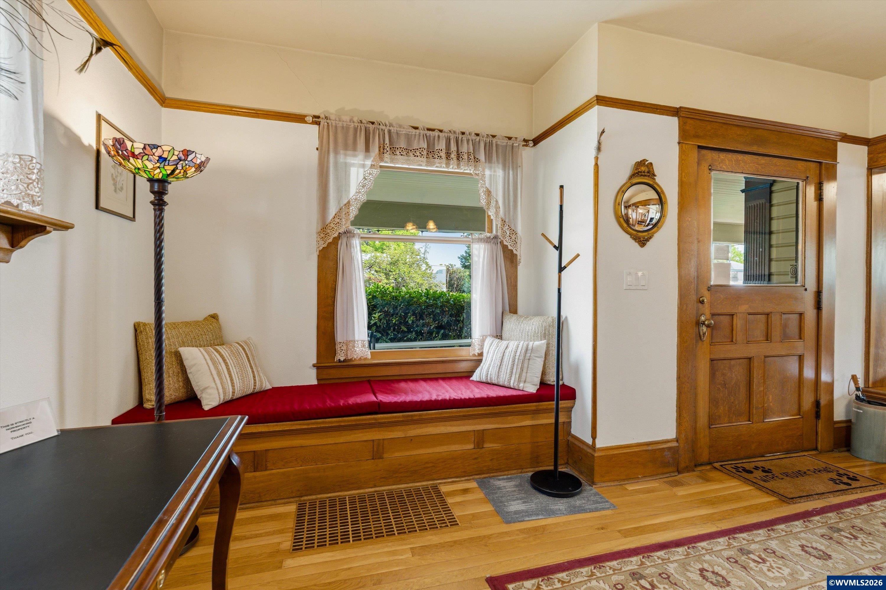 Corvallis, Oregon, 97330, United States, 6 Bedrooms Bedrooms, ,5 BathroomsBathrooms,Residential,Active,2032418