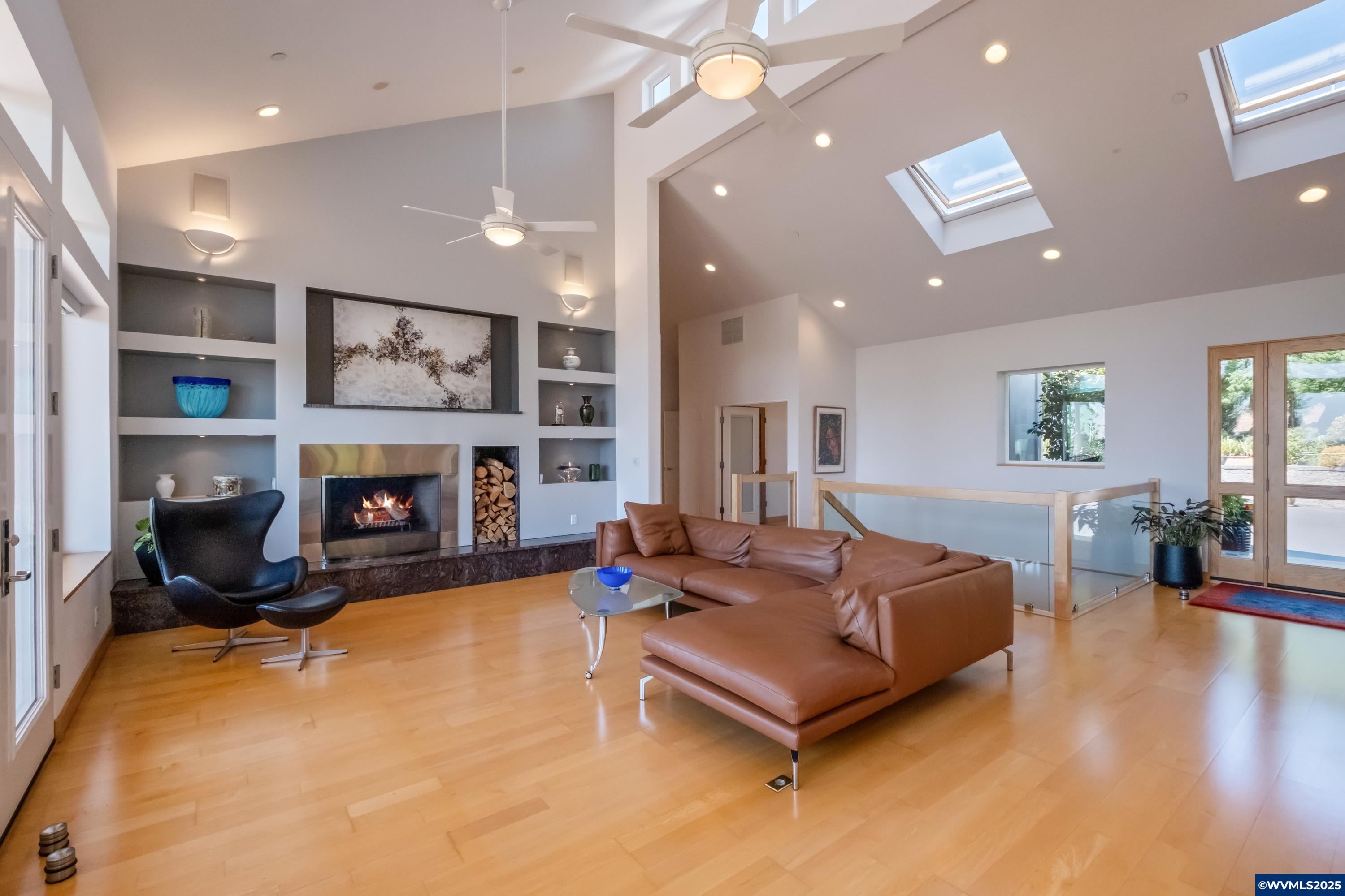 Corvallis, Oregon, 97330, United States, 4 Bedrooms Bedrooms, ,3 BathroomsBathrooms,Residential,Active,1922271