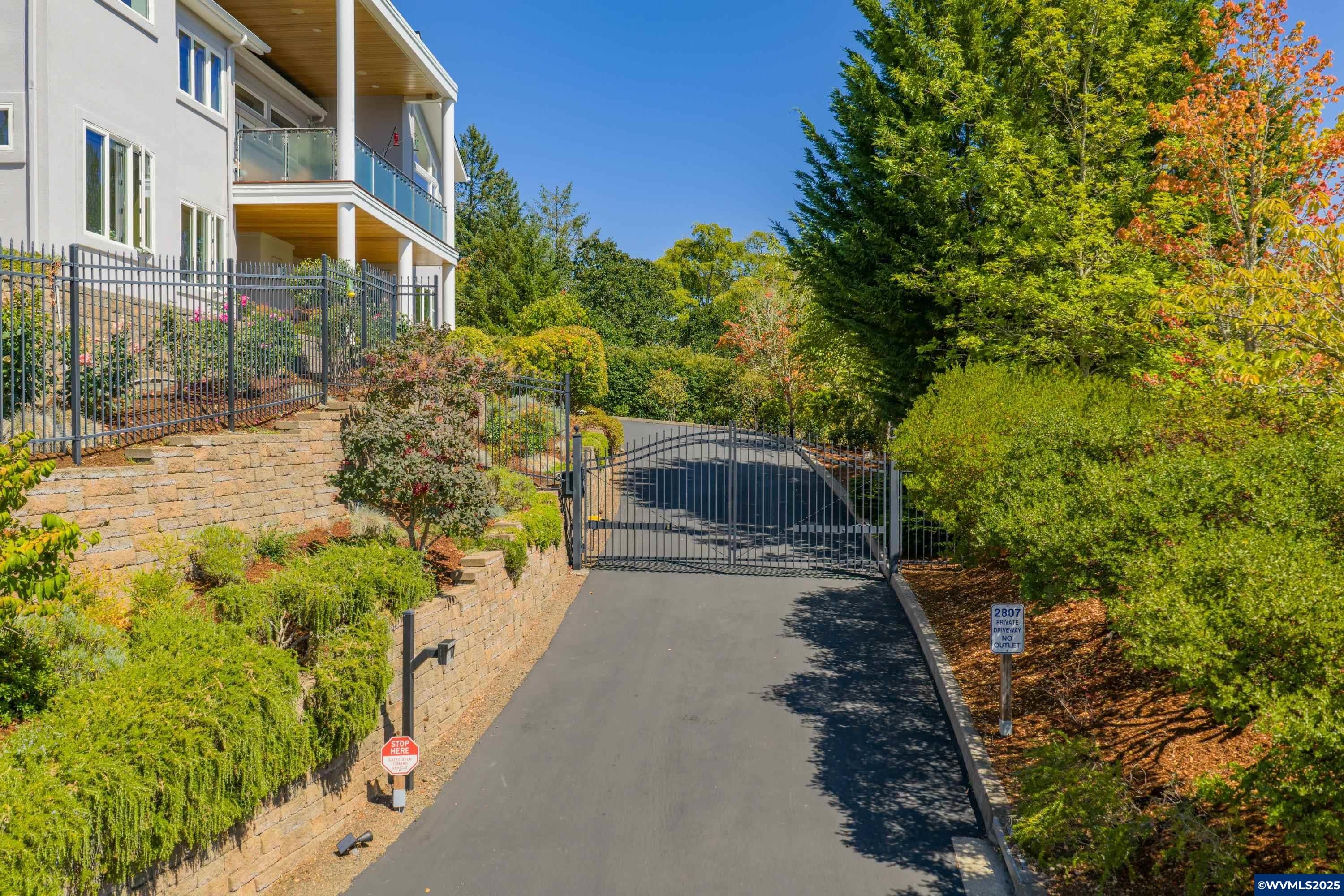 Corvallis, Oregon, 97330, United States, 4 Bedrooms Bedrooms, ,3 BathroomsBathrooms,Residential,Active,1922271