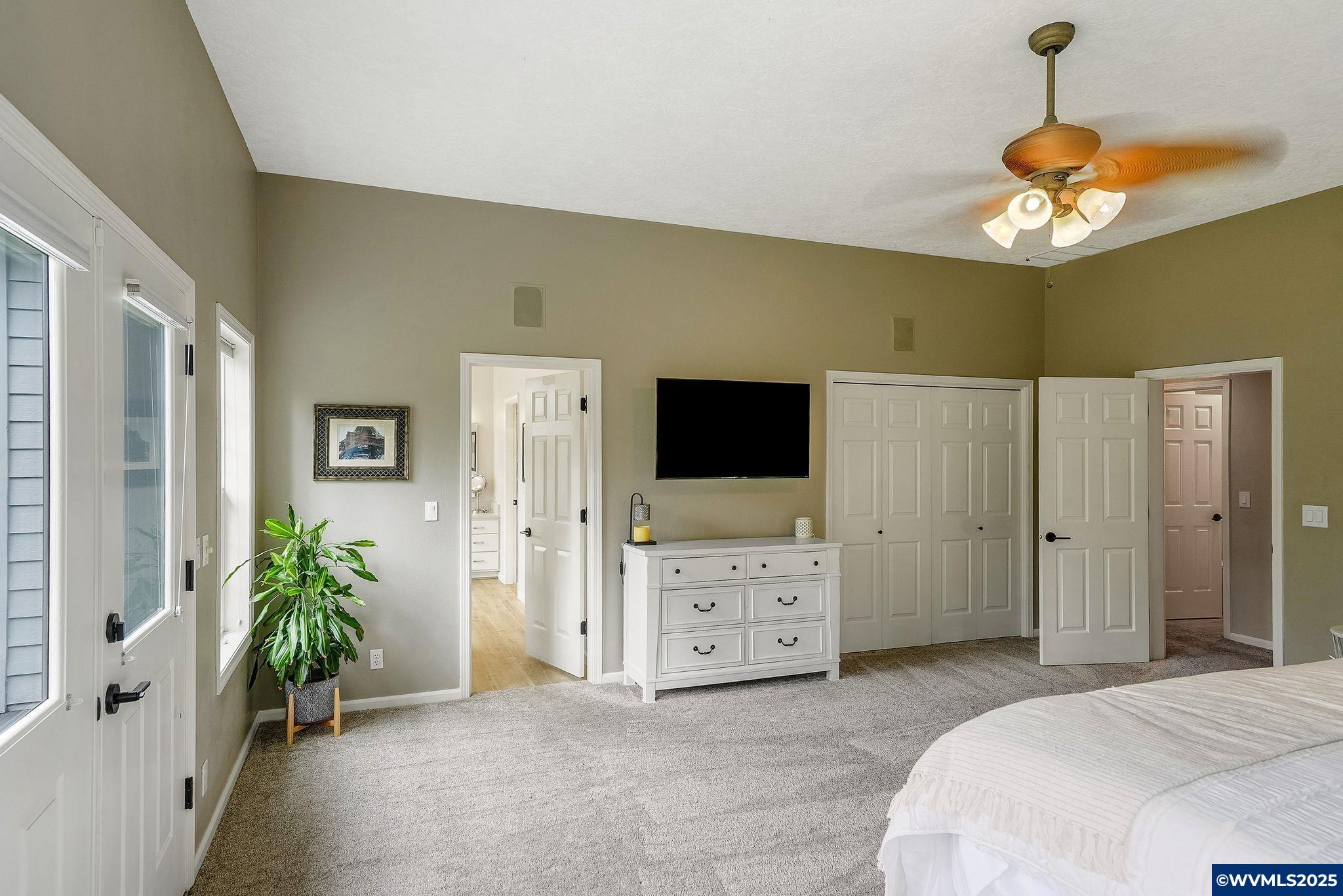Salem, Oregon, 97302, United States, ,5 BathroomsBathrooms,Residential,Active,1849214