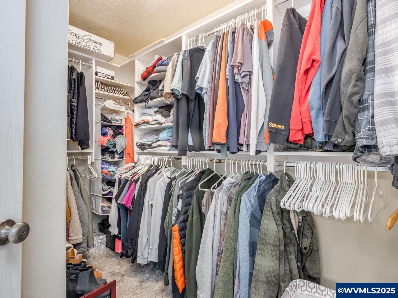 Oregon City, Oregon, 97045, United States, 4 Bedrooms Bedrooms, ,3 BathroomsBathrooms,Residential,Active,1922672