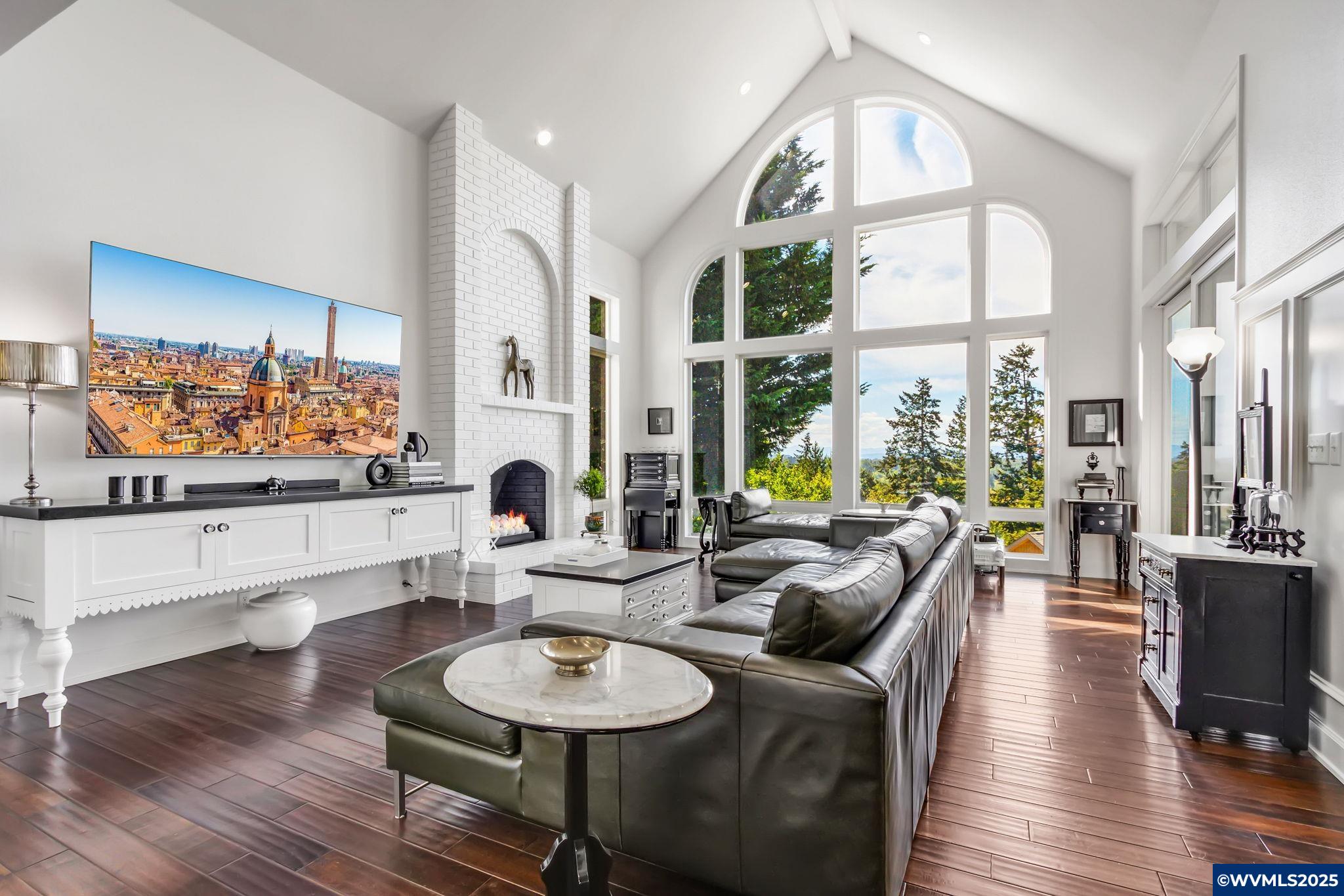 Salem, Oregon, 97302, United States, ,6 BathroomsBathrooms,Residential,Active,1770054