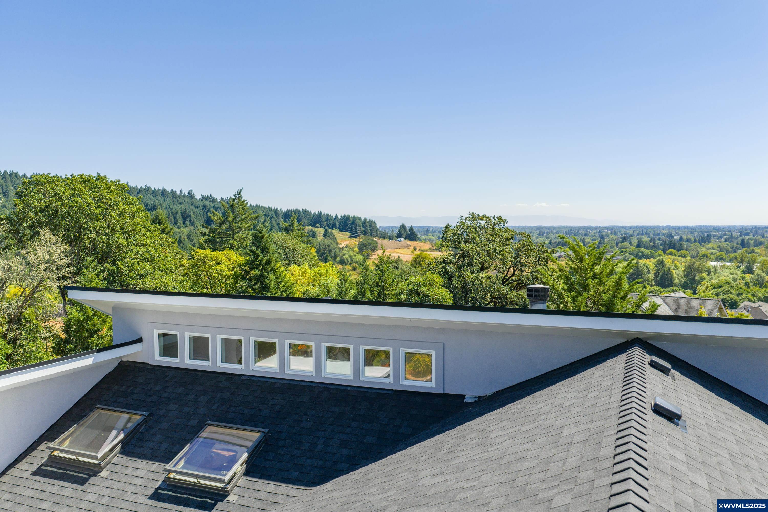 Corvallis, Oregon, 97330, United States, 4 Bedrooms Bedrooms, ,3 BathroomsBathrooms,Residential,Active,1922271