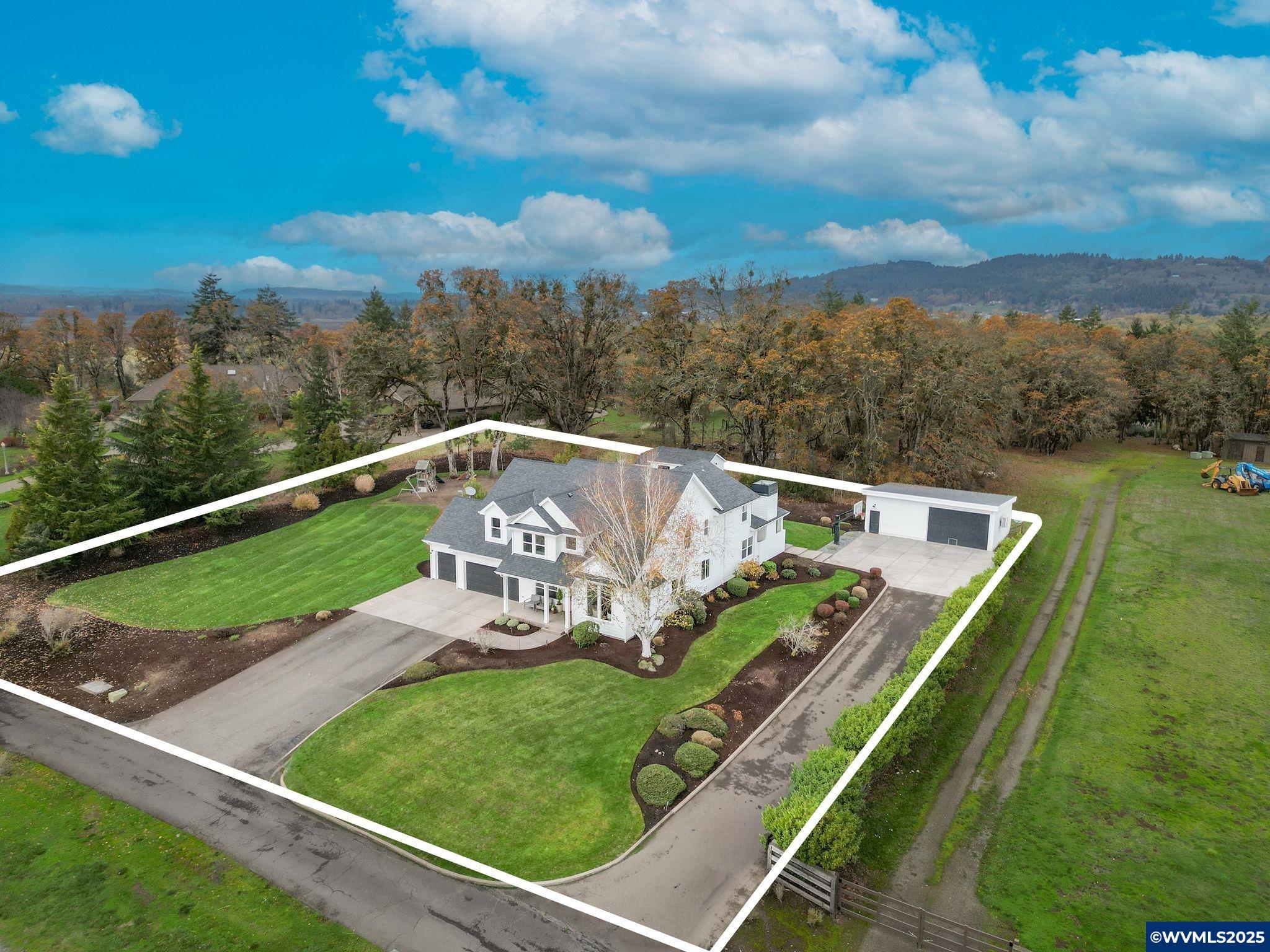 Salem, Oregon, 97302, United States, 5 Bedrooms Bedrooms, ,4 BathroomsBathrooms,Residential,Active,1992265