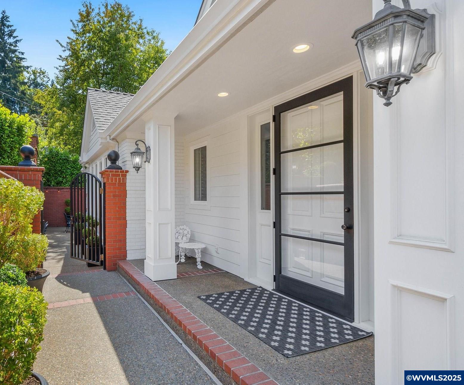 Salem, Oregon, 97302, United States, ,6 BathroomsBathrooms,Residential,Active,1770054