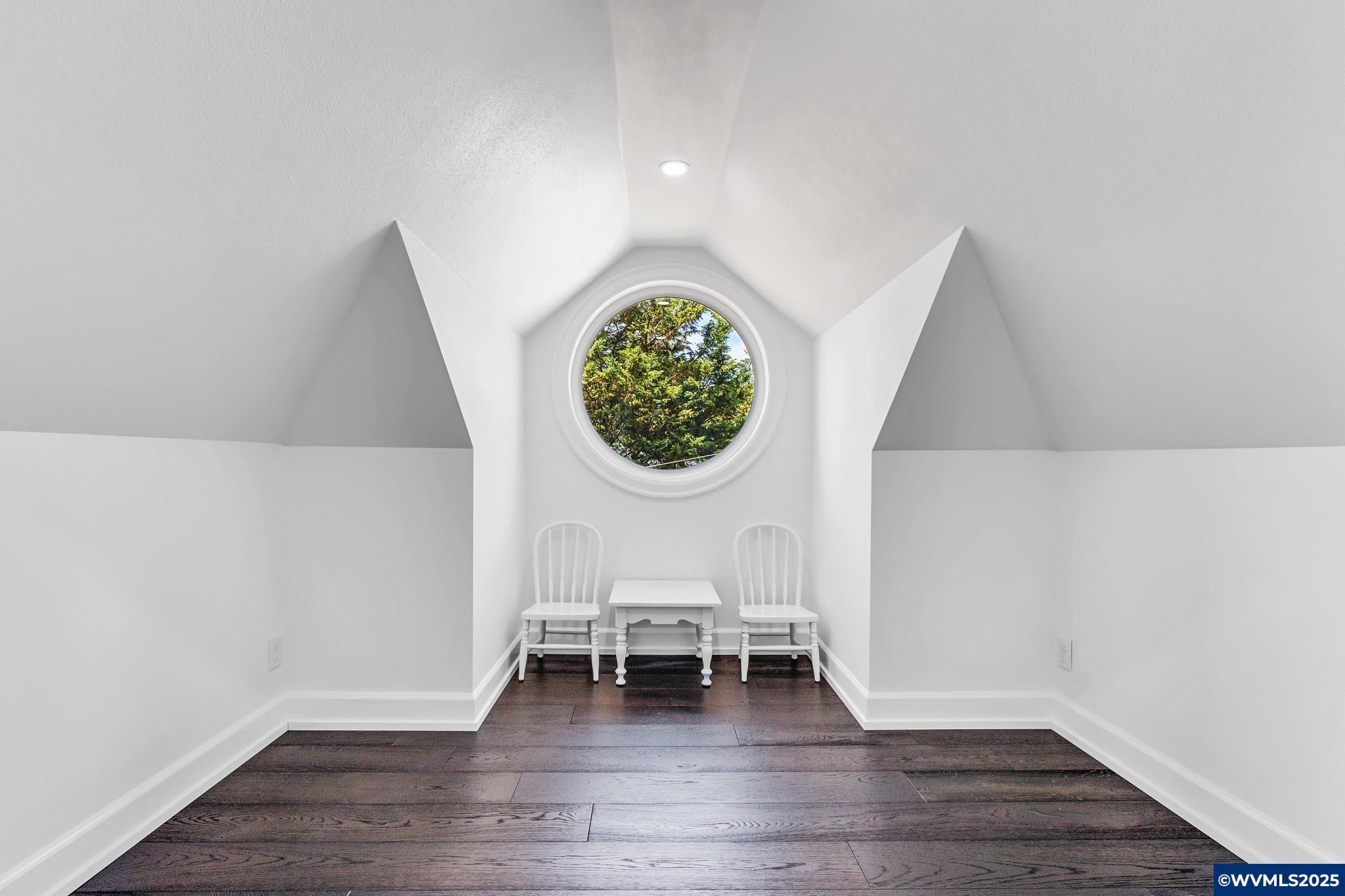 Salem, Oregon, 97302, United States, ,6 BathroomsBathrooms,Residential,Active,1770054