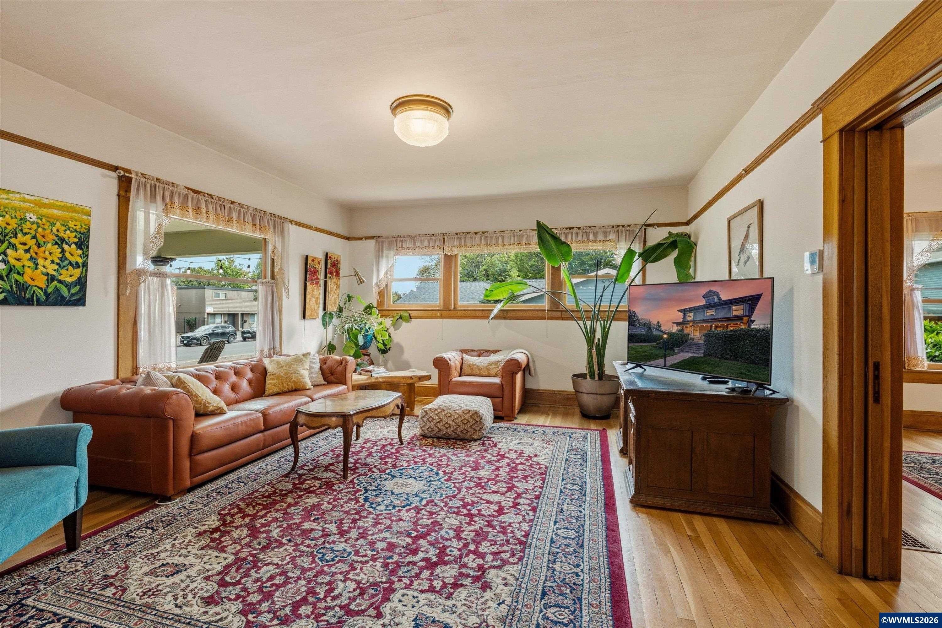 Corvallis, Oregon, 97330, United States, 6 Bedrooms Bedrooms, ,5 BathroomsBathrooms,Residential,Active,2032418