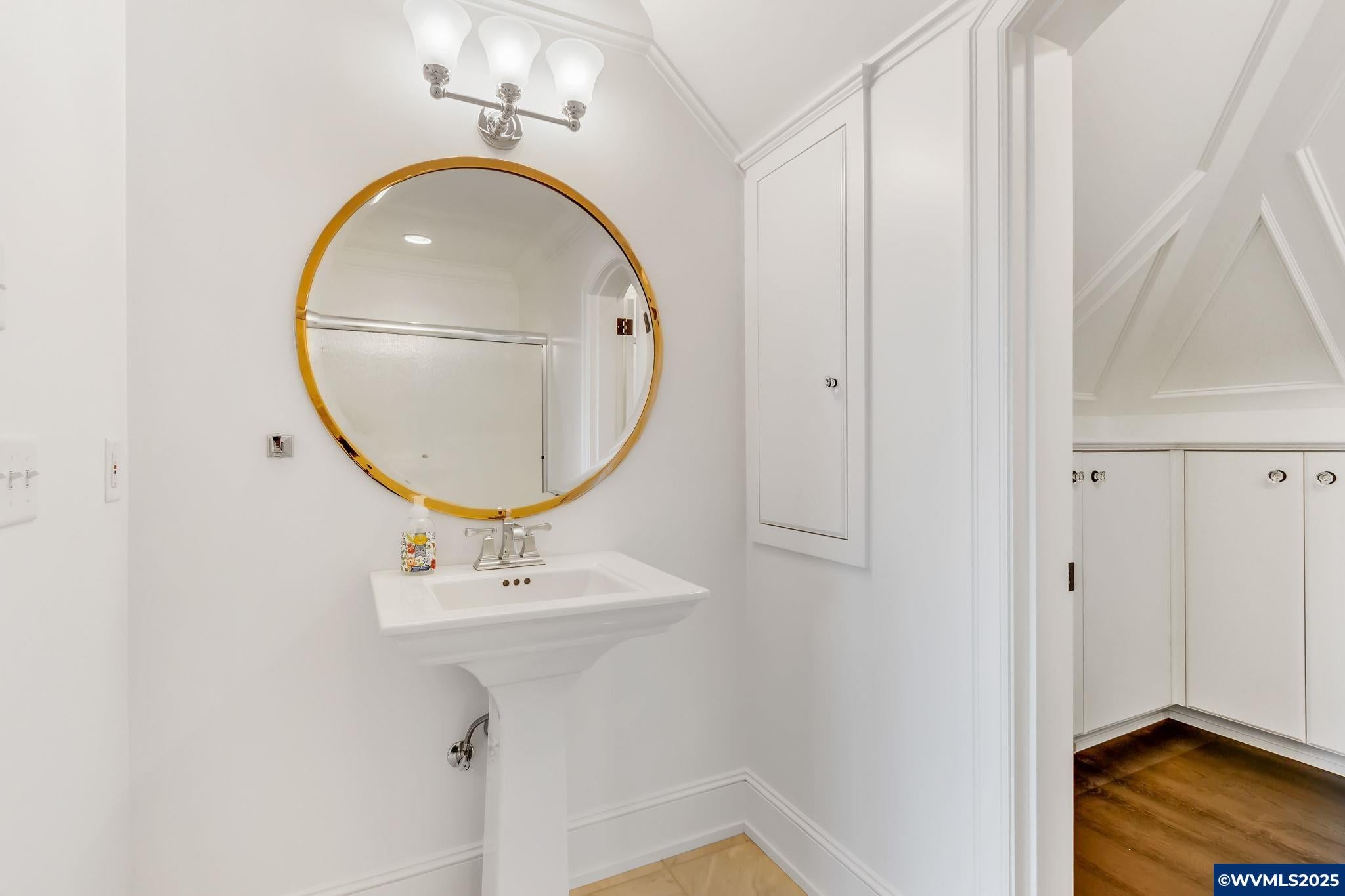 Salem, Oregon, 97302, United States, ,6 BathroomsBathrooms,Residential,Active,1770054