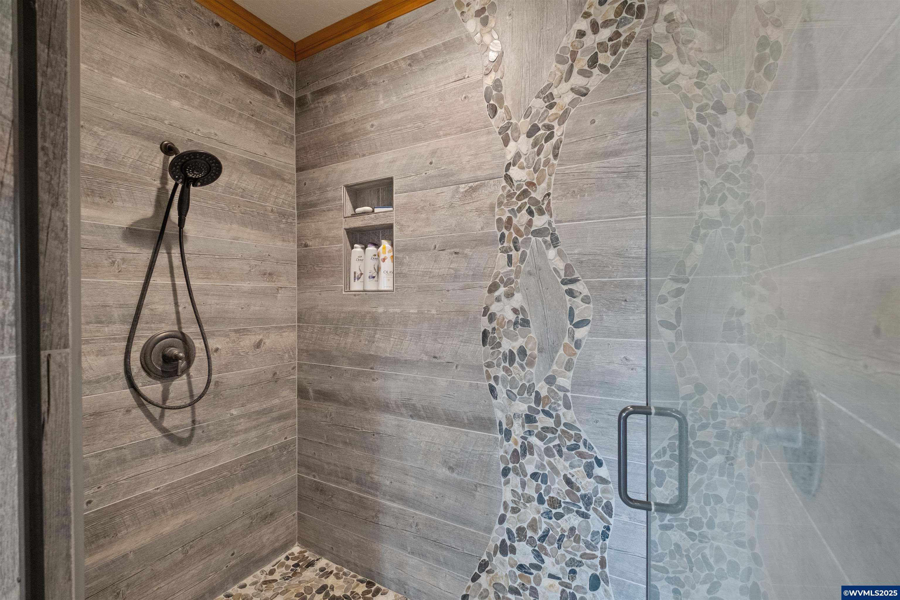 Brownsville, Oregon, 97327, United States, ,4 BathroomsBathrooms,Residential,Active,1859350