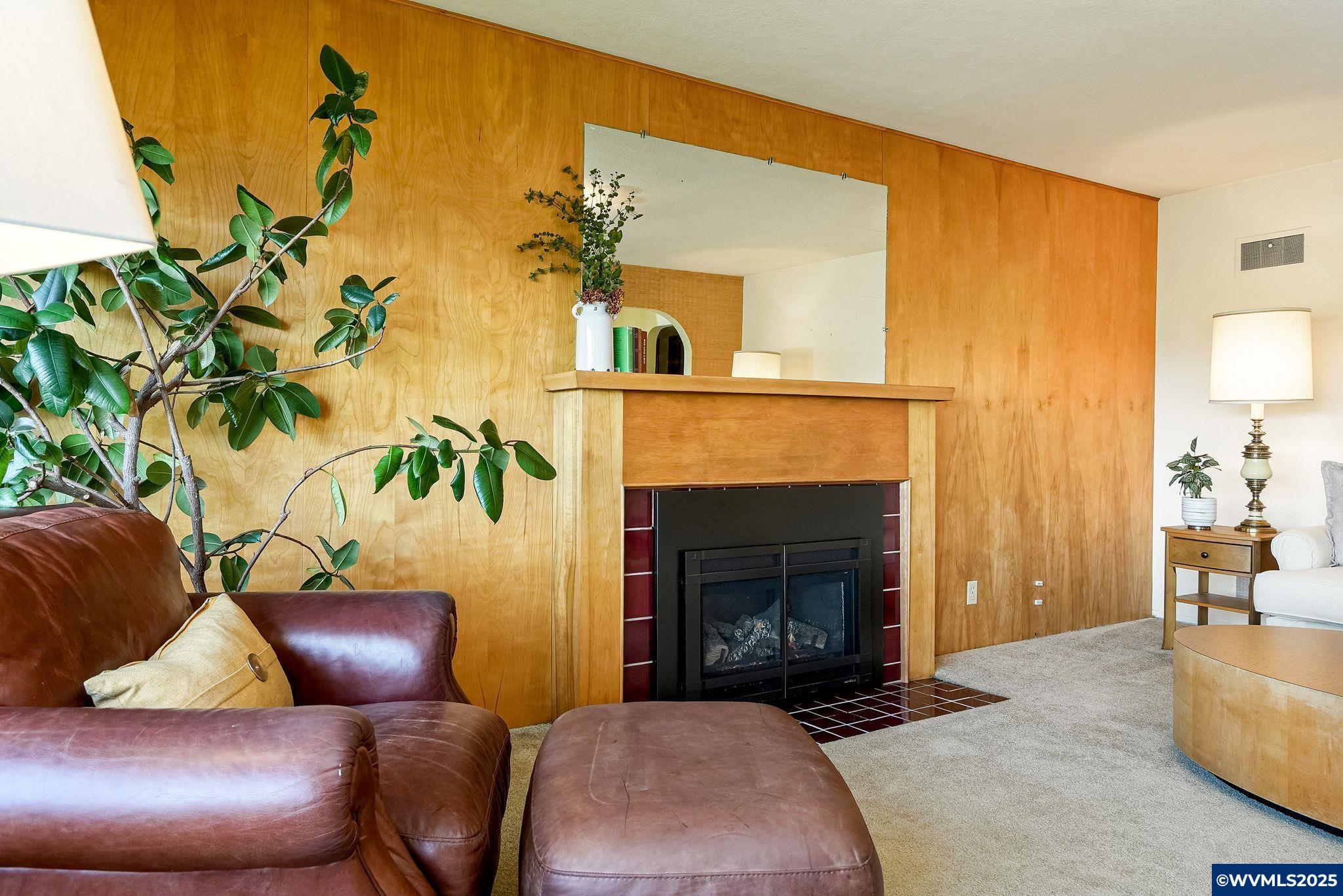 Corvallis, Oregon, 97333, United States, 3 Bedrooms Bedrooms, ,2 BathroomsBathrooms,Residential,Active,2001335