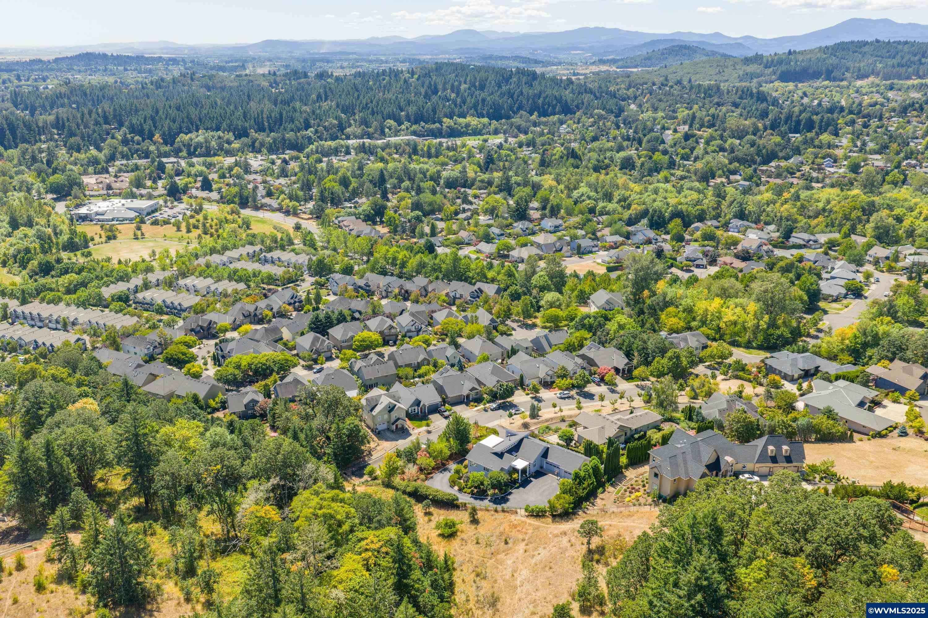 Corvallis, Oregon, 97330, United States, 4 Bedrooms Bedrooms, ,3 BathroomsBathrooms,Residential,Active,1922271
