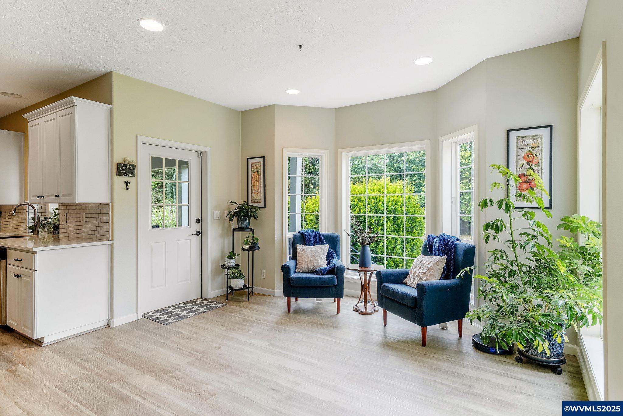 Salem, Oregon, 97302, United States, ,5 BathroomsBathrooms,Residential,Active,1849214