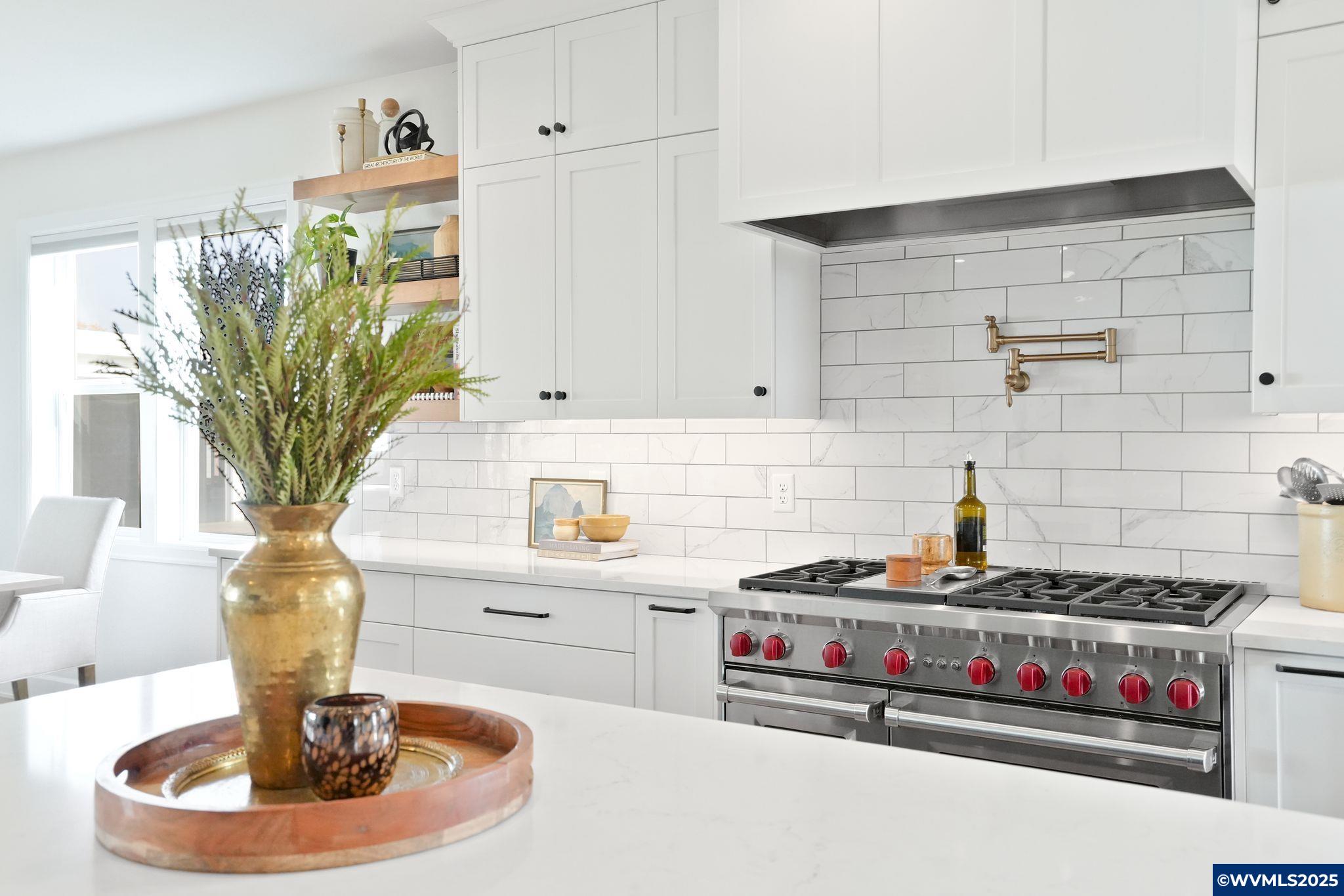 Salem, Oregon, 97302, United States, 5 Bedrooms Bedrooms, ,4 BathroomsBathrooms,Residential,Active,1992265