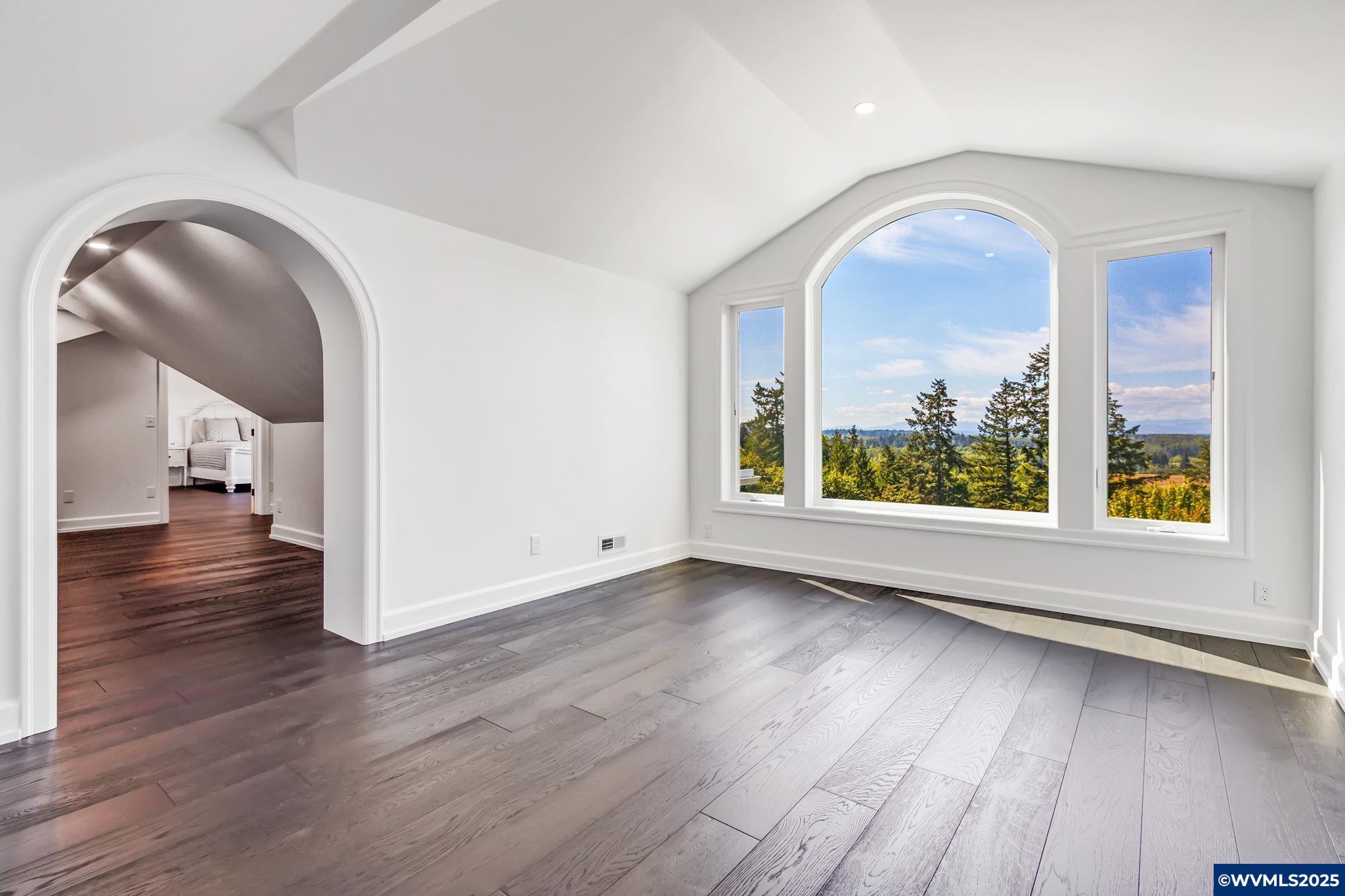 Salem, Oregon, 97302, United States, ,6 BathroomsBathrooms,Residential,Active,1770054