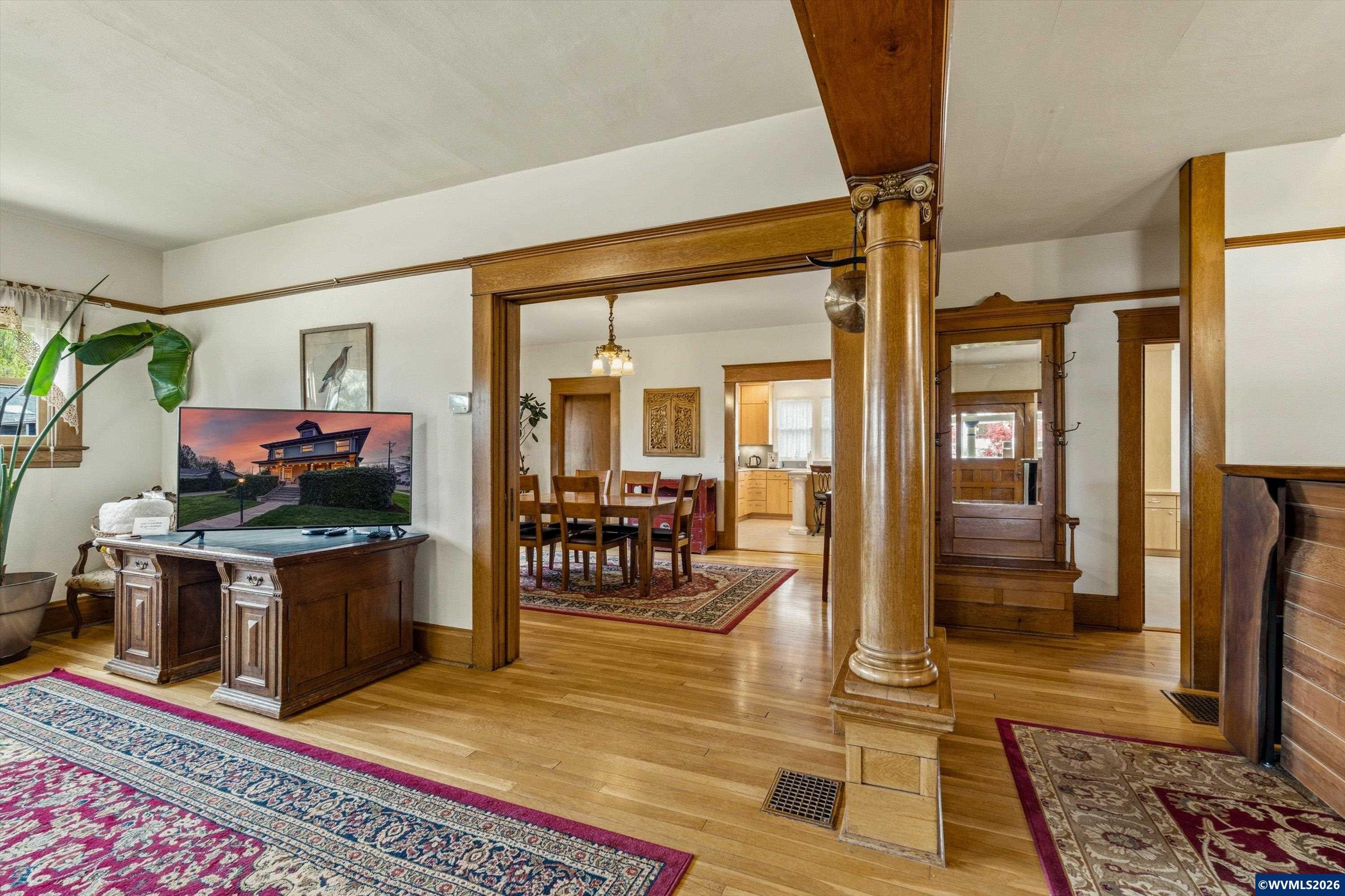 Corvallis, Oregon, 97330, United States, 6 Bedrooms Bedrooms, ,5 BathroomsBathrooms,Residential,Active,2032418