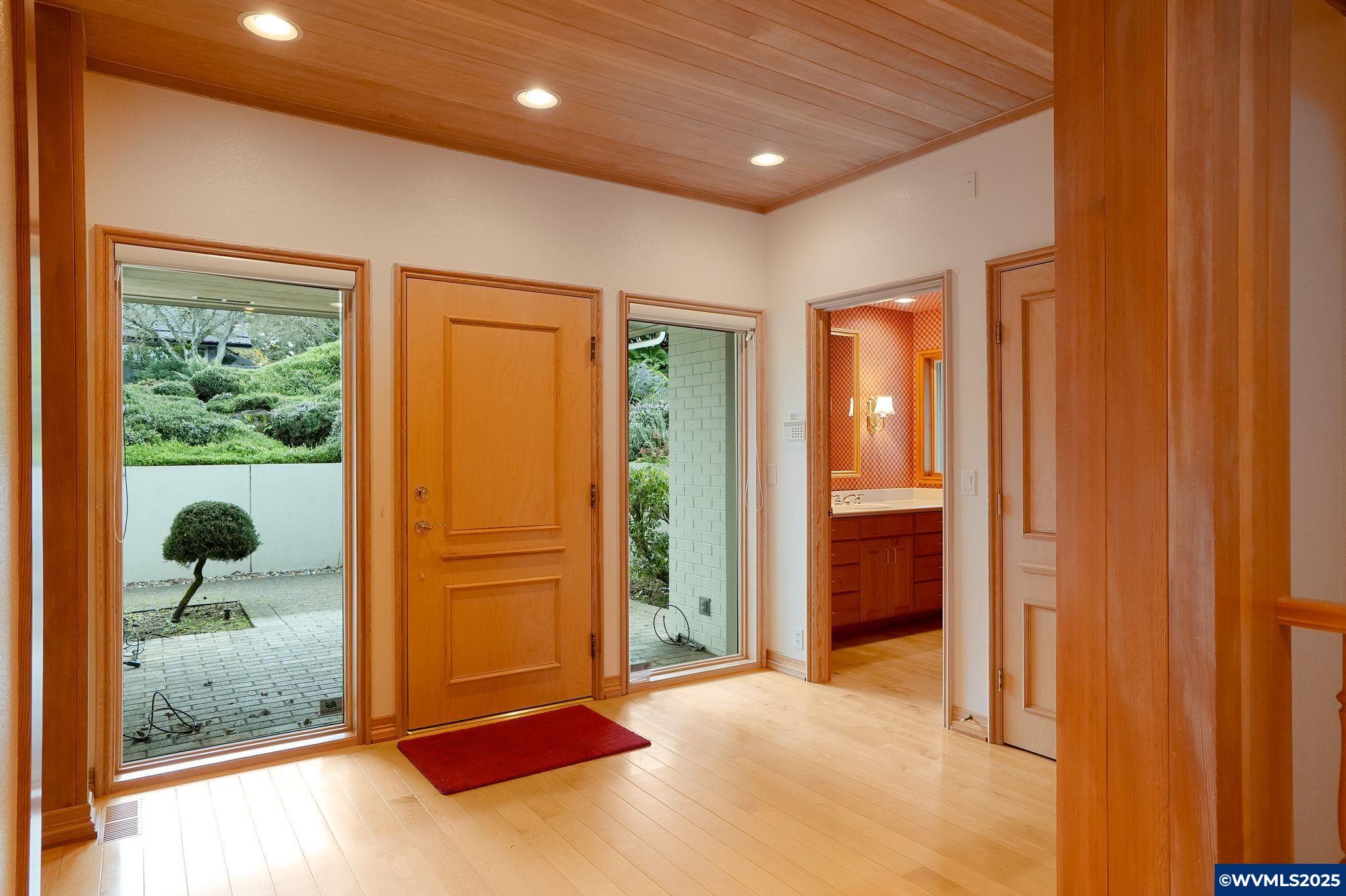 Salem, Oregon, 97302, United States, 3 Bedrooms Bedrooms, ,4 BathroomsBathrooms,Residential,Active,2007258