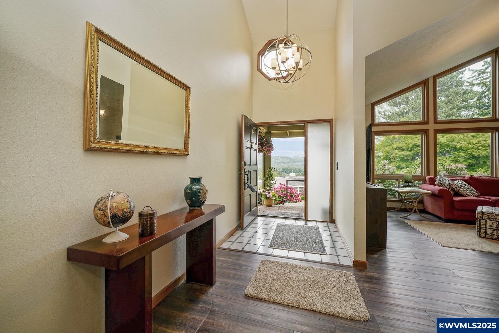 Salem, Oregon, 97302, United States, 3 Bedrooms Bedrooms, ,4 BathroomsBathrooms,Residential,Active,1989789