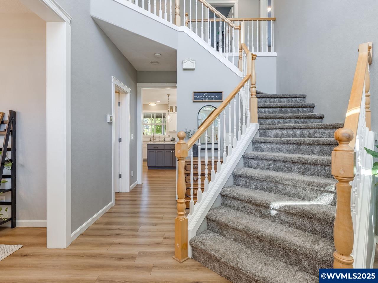 Oregon City, Oregon, 97045, United States, 4 Bedrooms Bedrooms, ,3 BathroomsBathrooms,Residential,Active,1922672