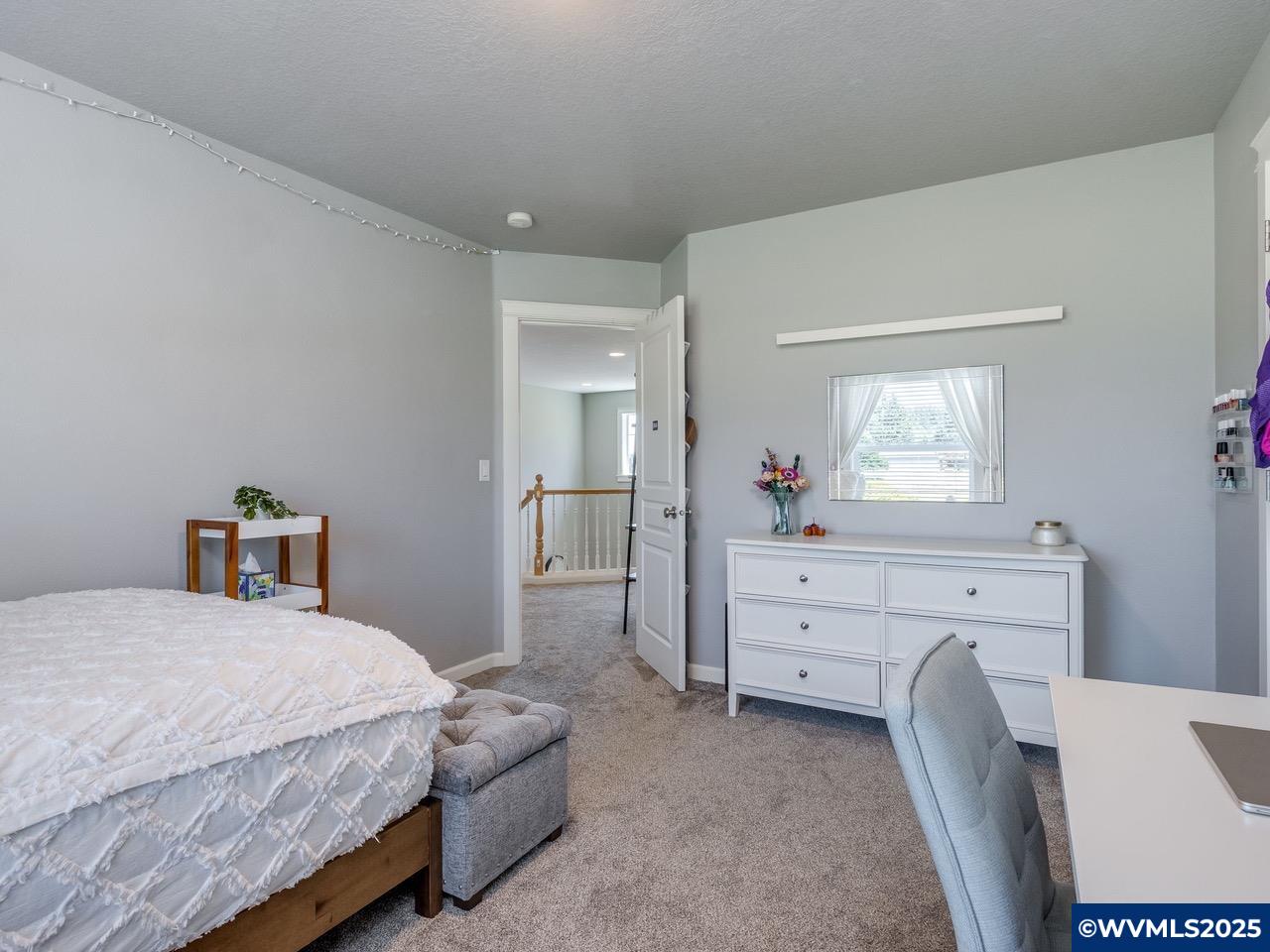 Oregon City, Oregon, 97045, United States, 4 Bedrooms Bedrooms, ,3 BathroomsBathrooms,Residential,Active,1922672