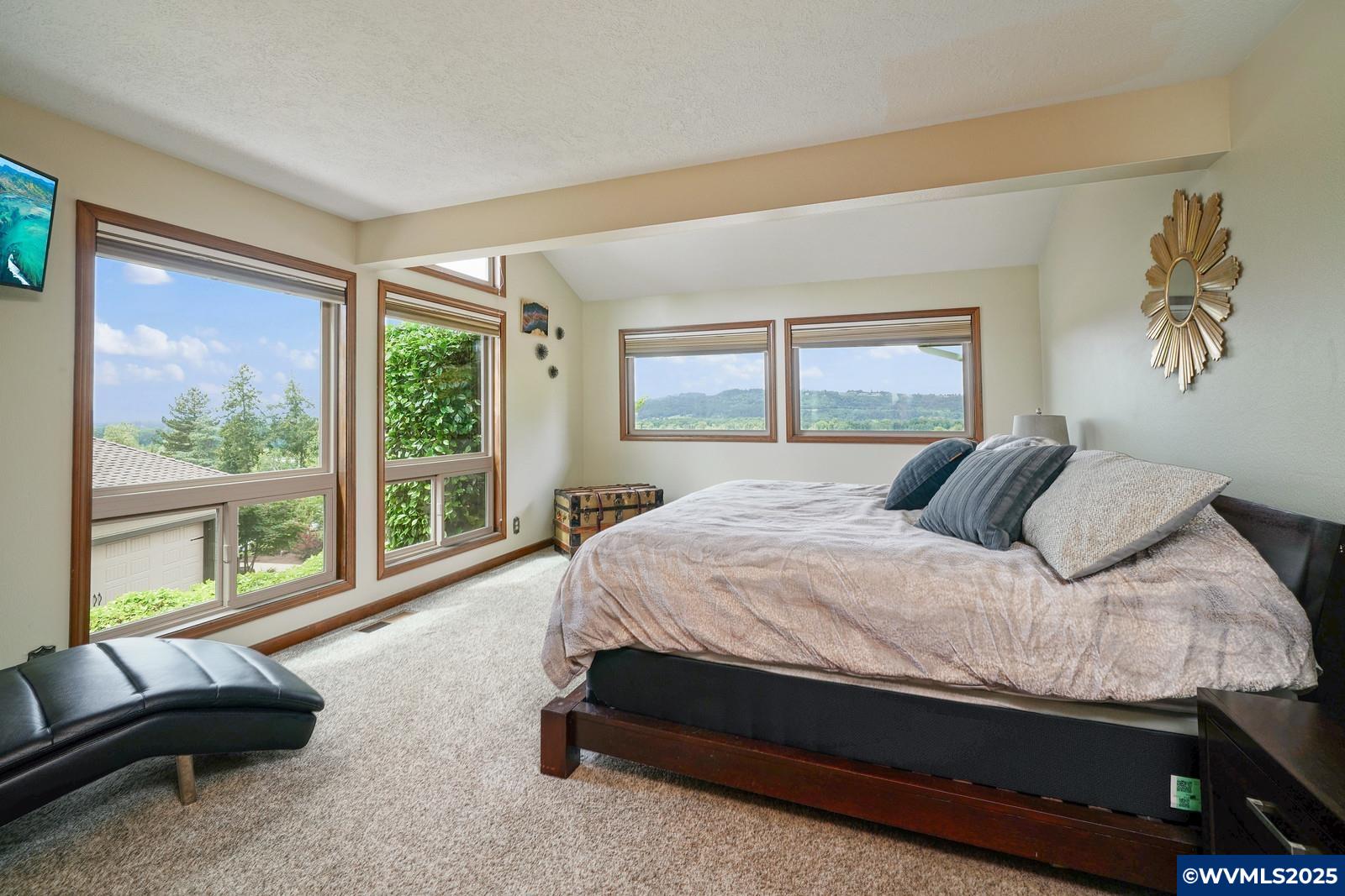 Salem, Oregon, 97302, United States, 3 Bedrooms Bedrooms, ,4 BathroomsBathrooms,Residential,Active,1989789