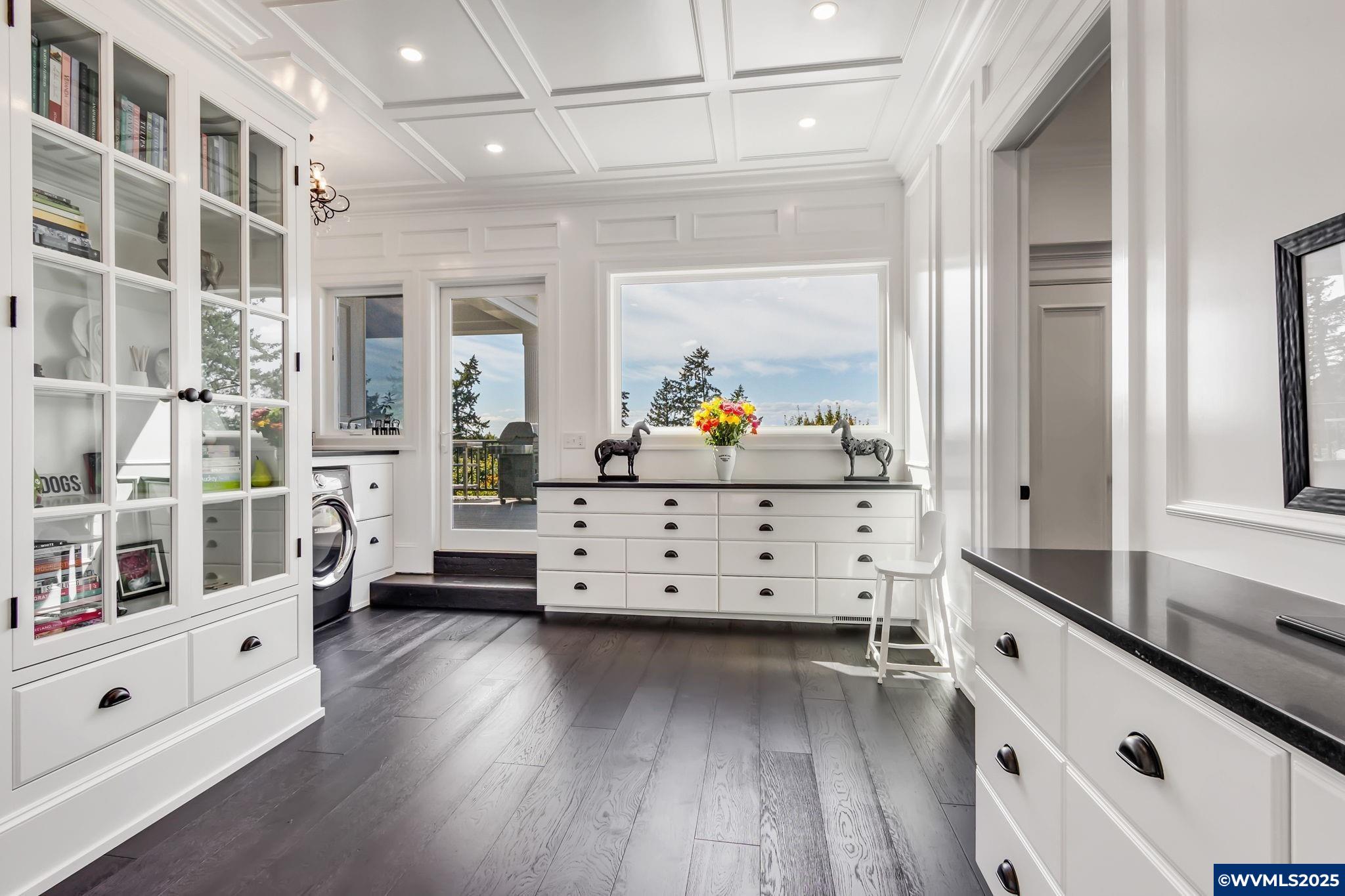 Salem, Oregon, 97302, United States, ,6 BathroomsBathrooms,Residential,Active,1770054