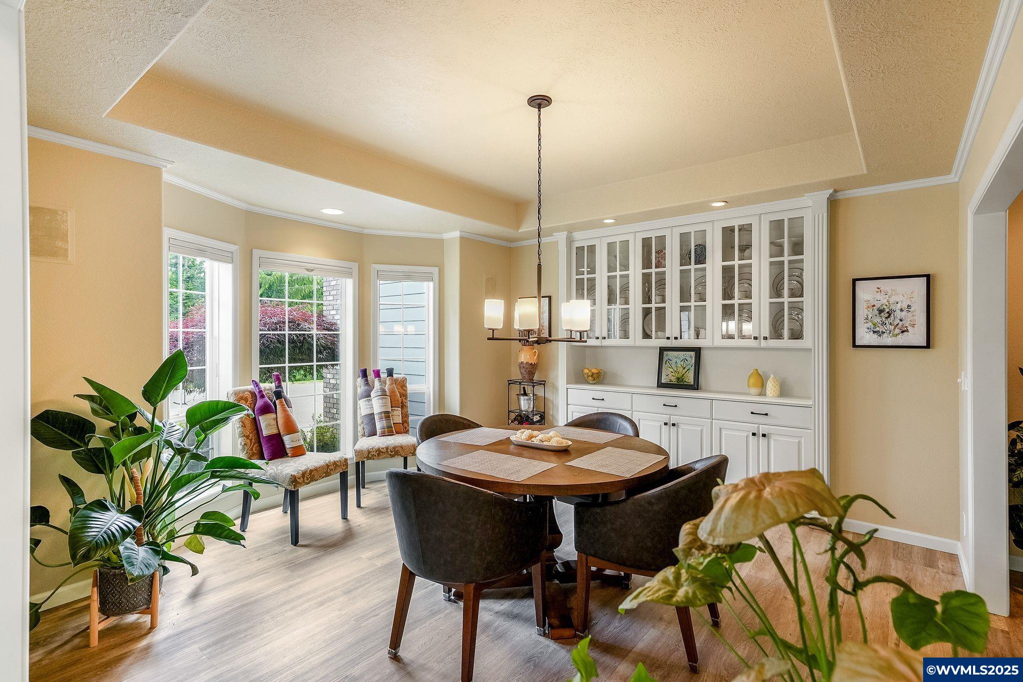 Salem, Oregon, 97302, United States, ,5 BathroomsBathrooms,Residential,Active,1849214