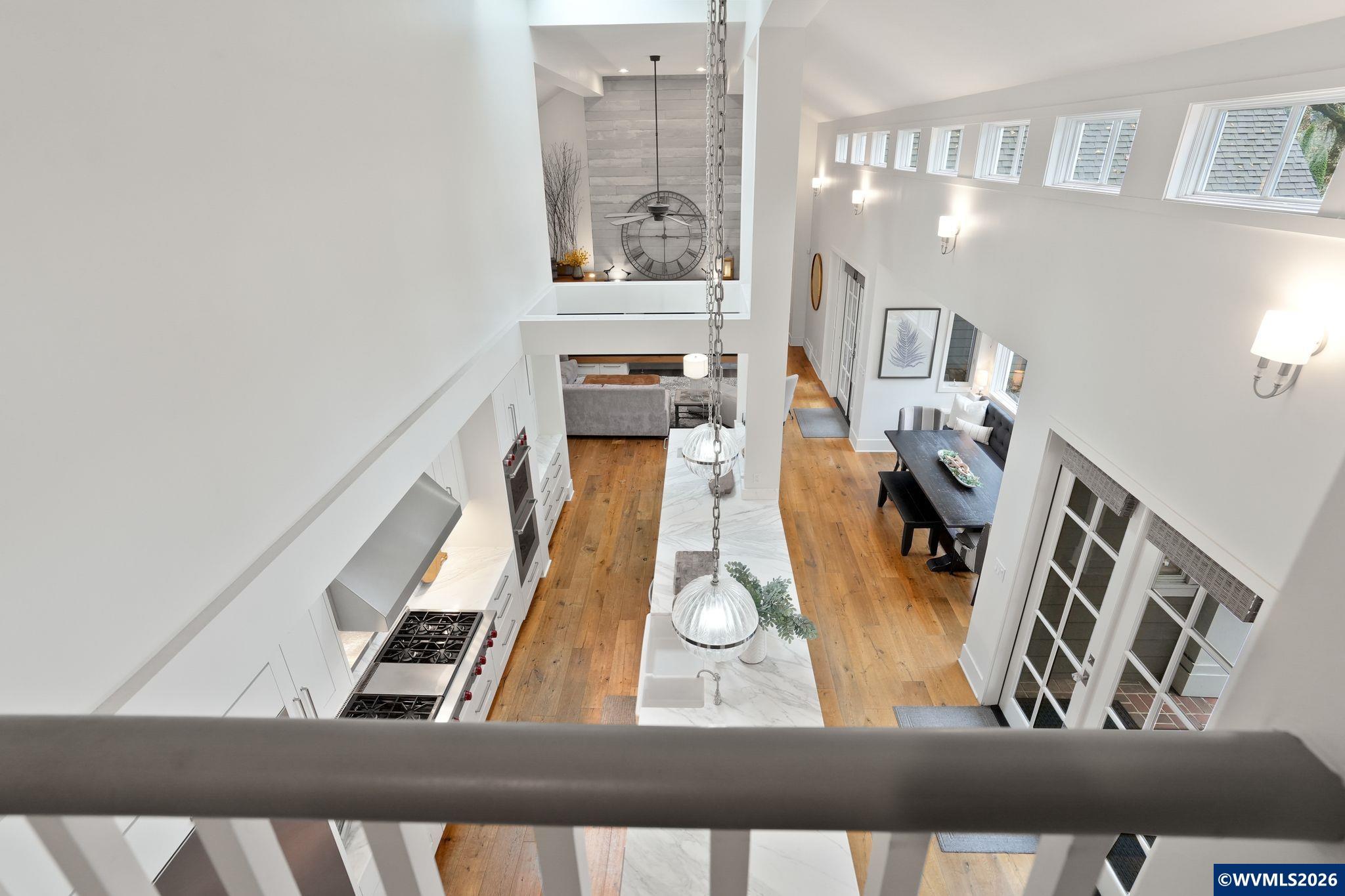 Salem, Oregon, 97302, United States, 5 Bedrooms Bedrooms, ,5 BathroomsBathrooms,Residential,Active,2045793
