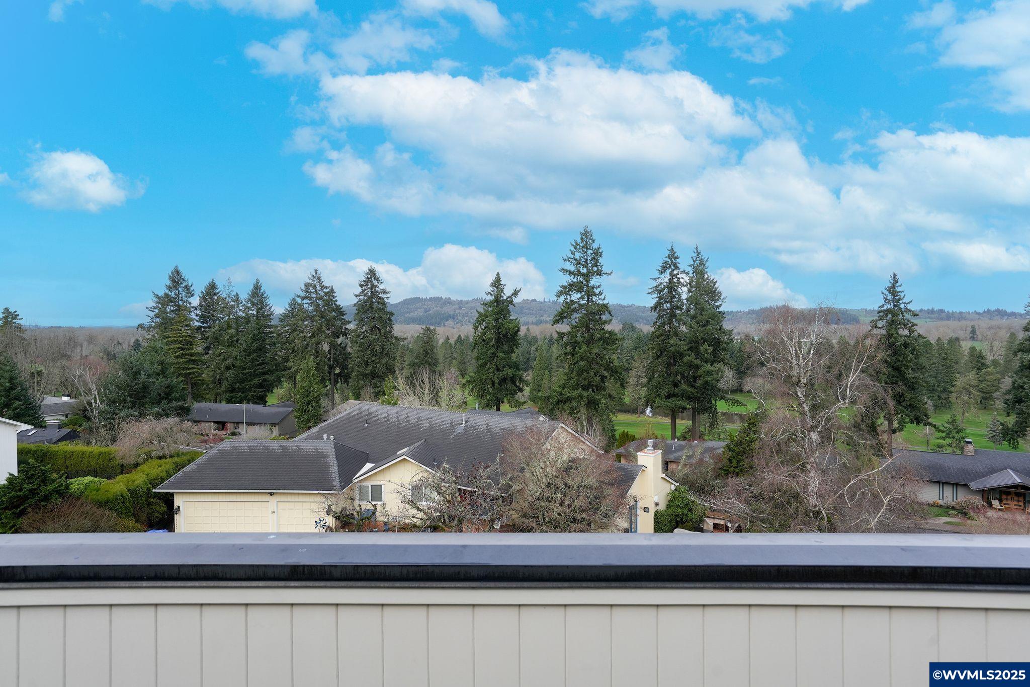 Salem, Oregon, 97302, United States, 3 Bedrooms Bedrooms, ,4 BathroomsBathrooms,Residential,Active,2007258