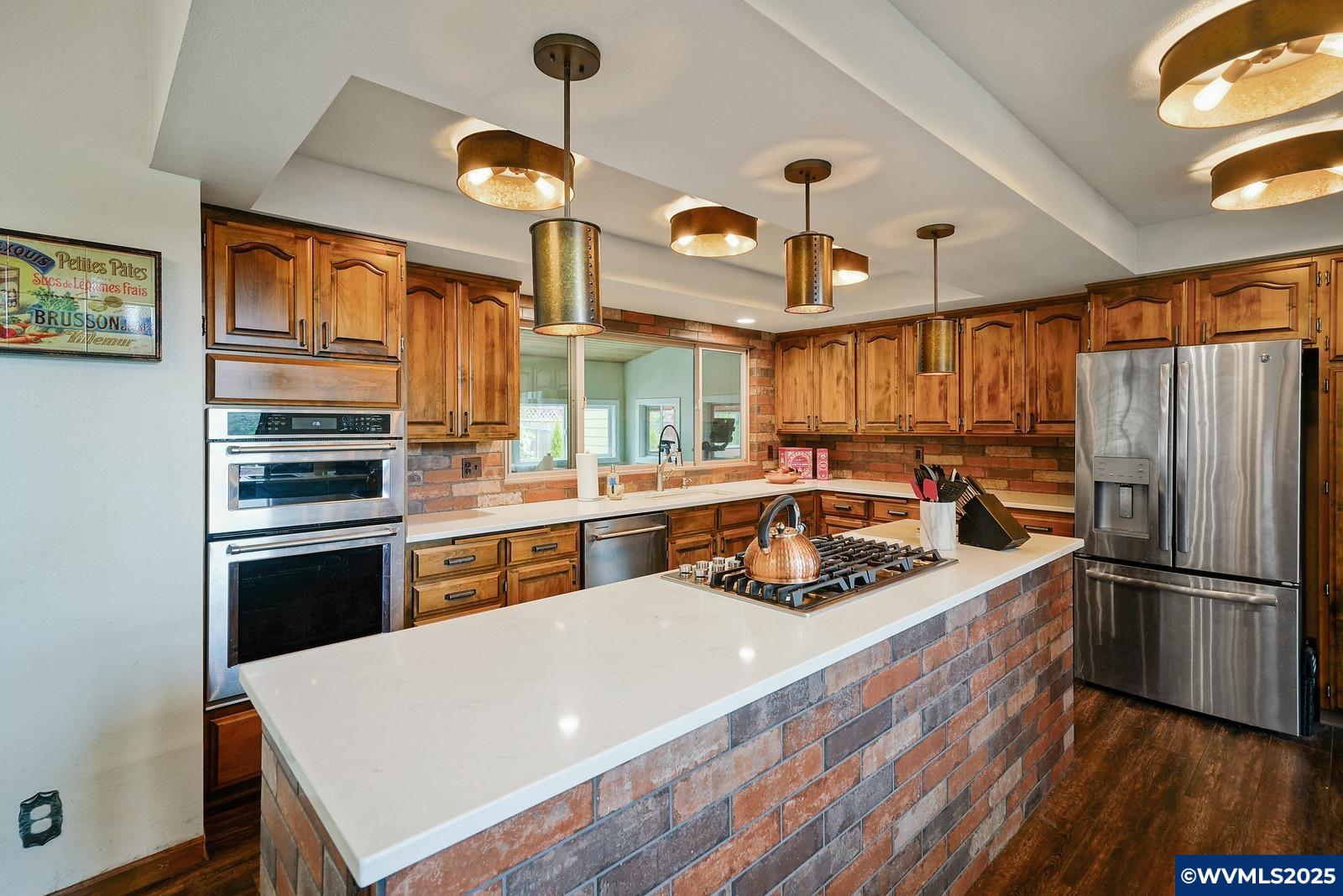 Salem, Oregon, 97302, United States, 3 Bedrooms Bedrooms, ,4 BathroomsBathrooms,Residential,Active,1989789